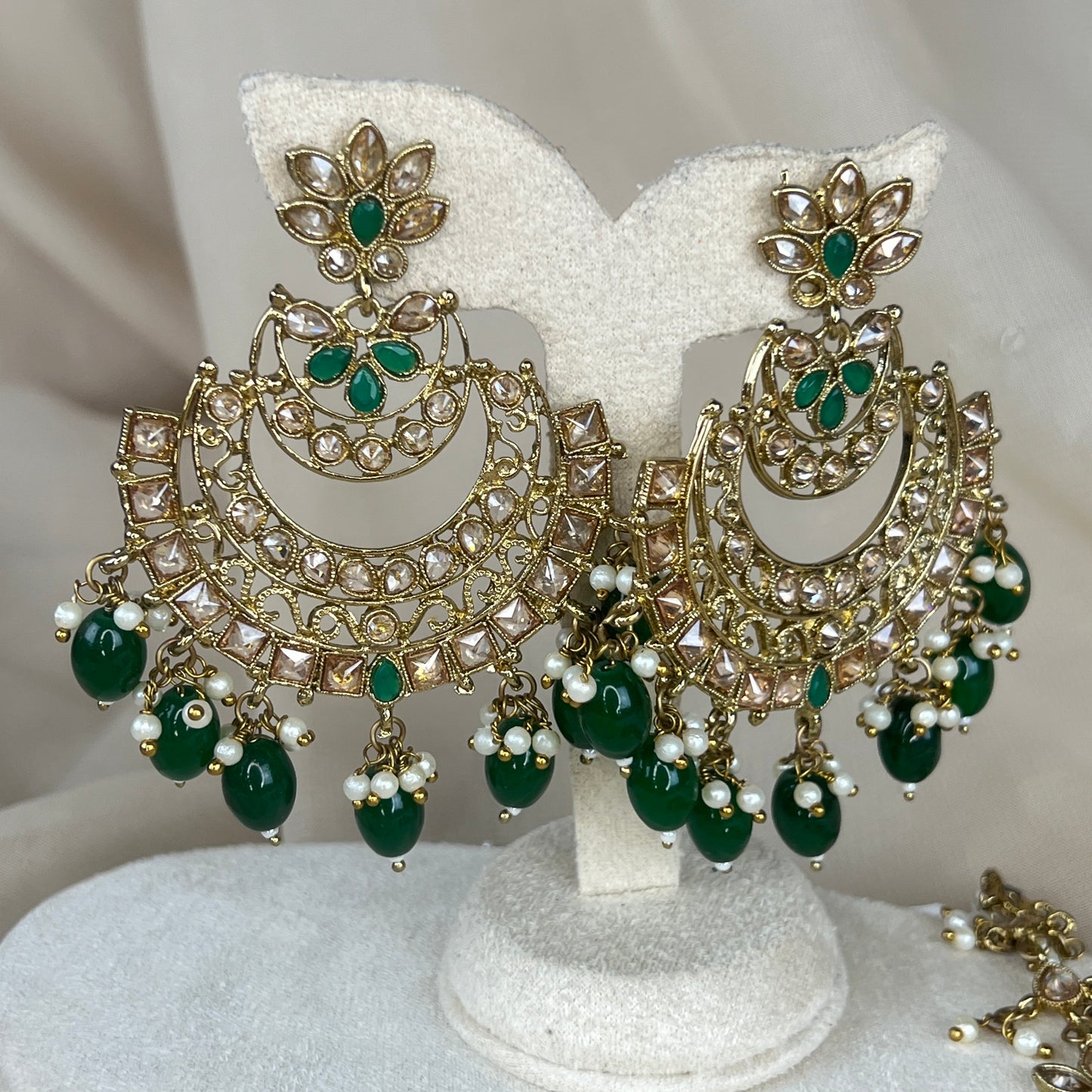 Oversized Earring and Tikka Set