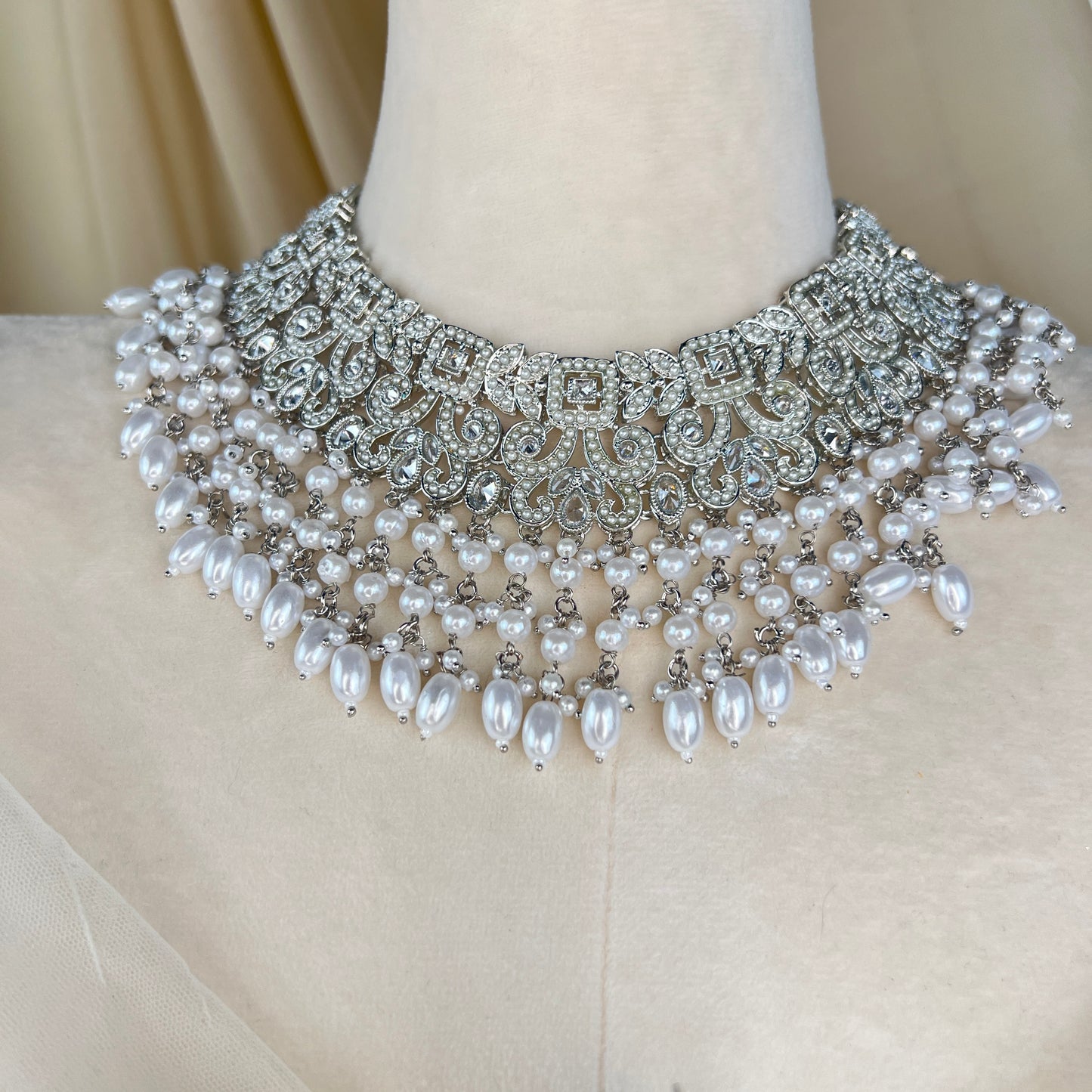 Pearl Semi Bridal Set