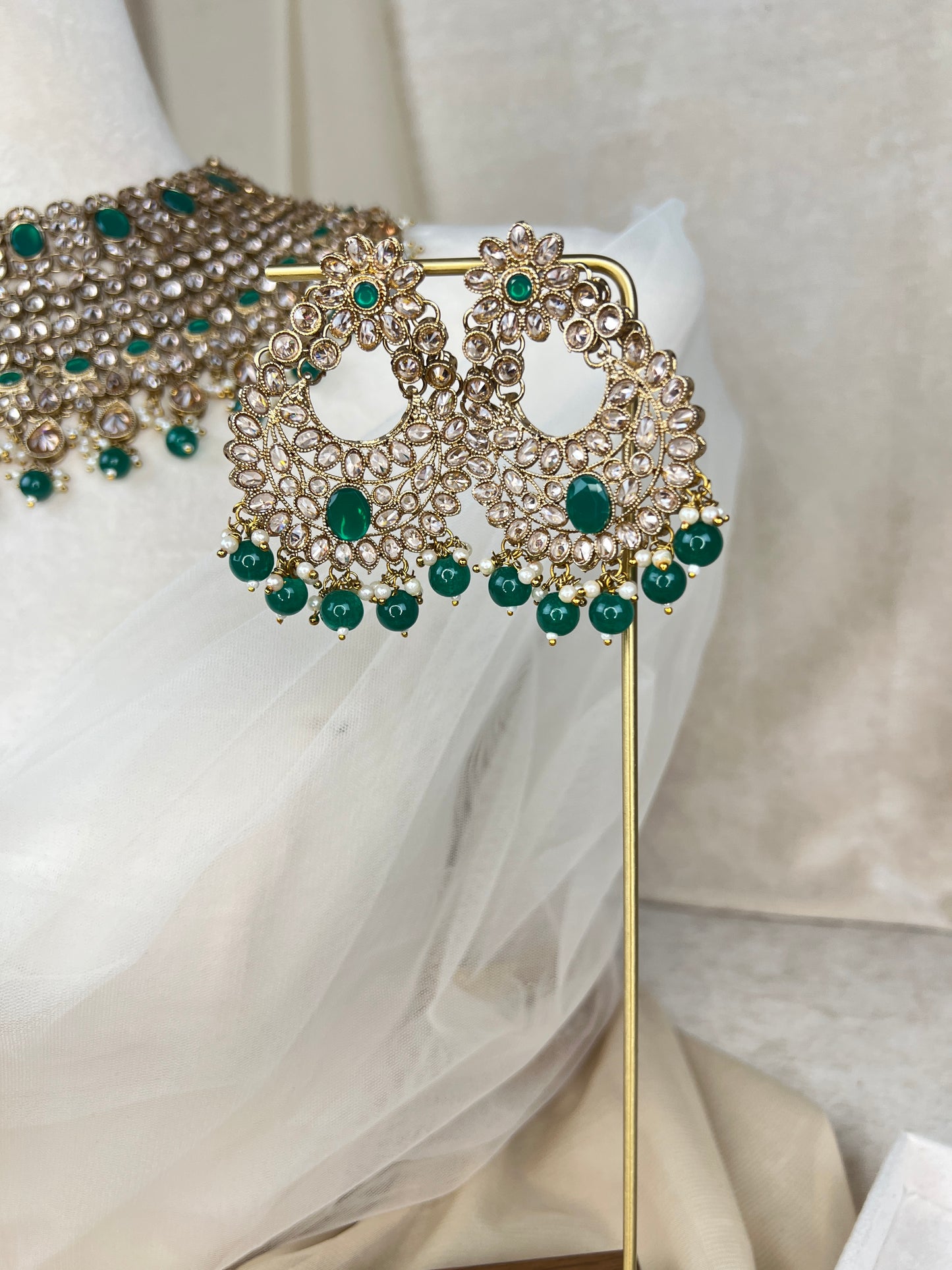 Large Bib Semi Bridal Set