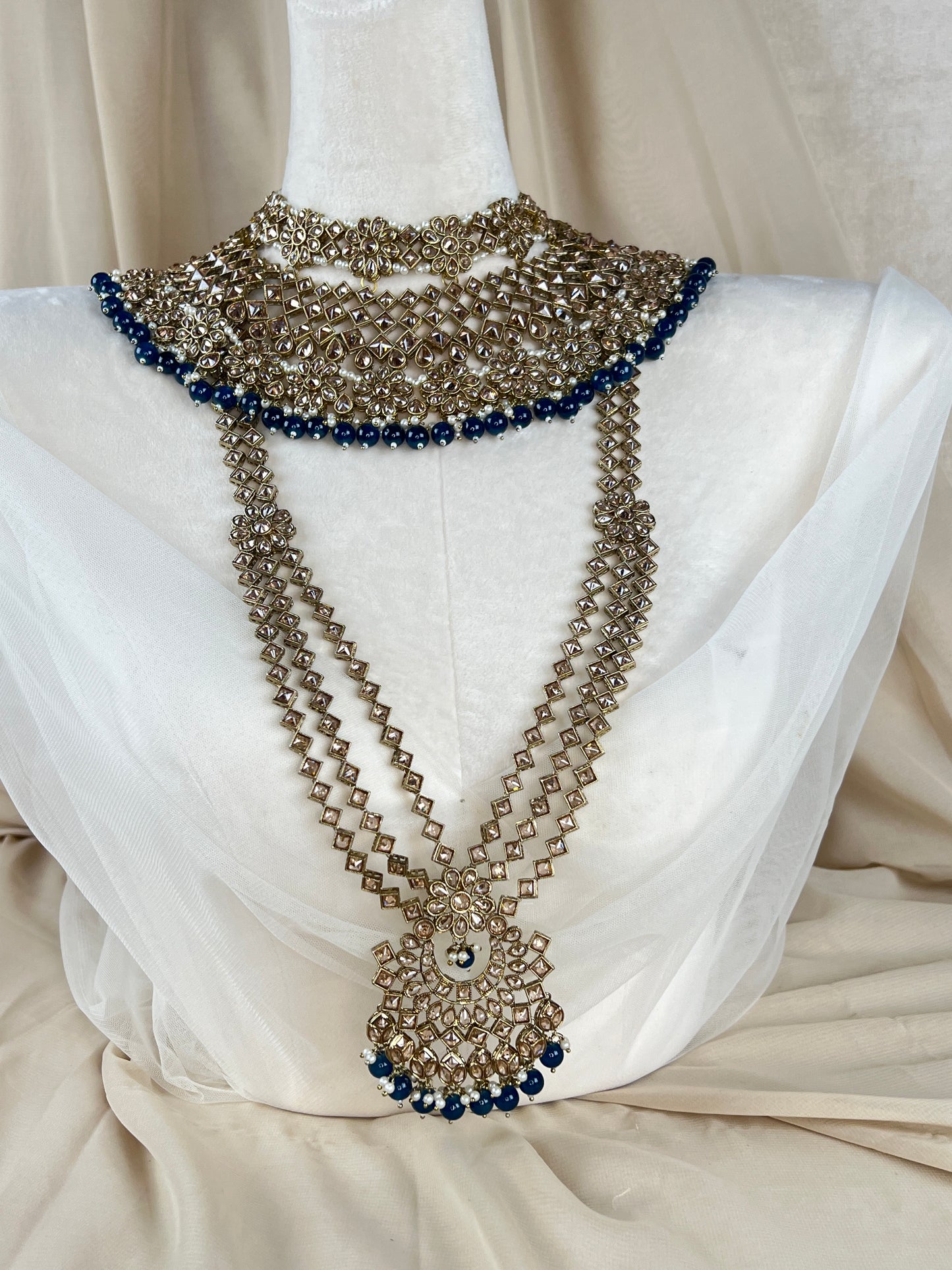 Full Choker Bridal Set