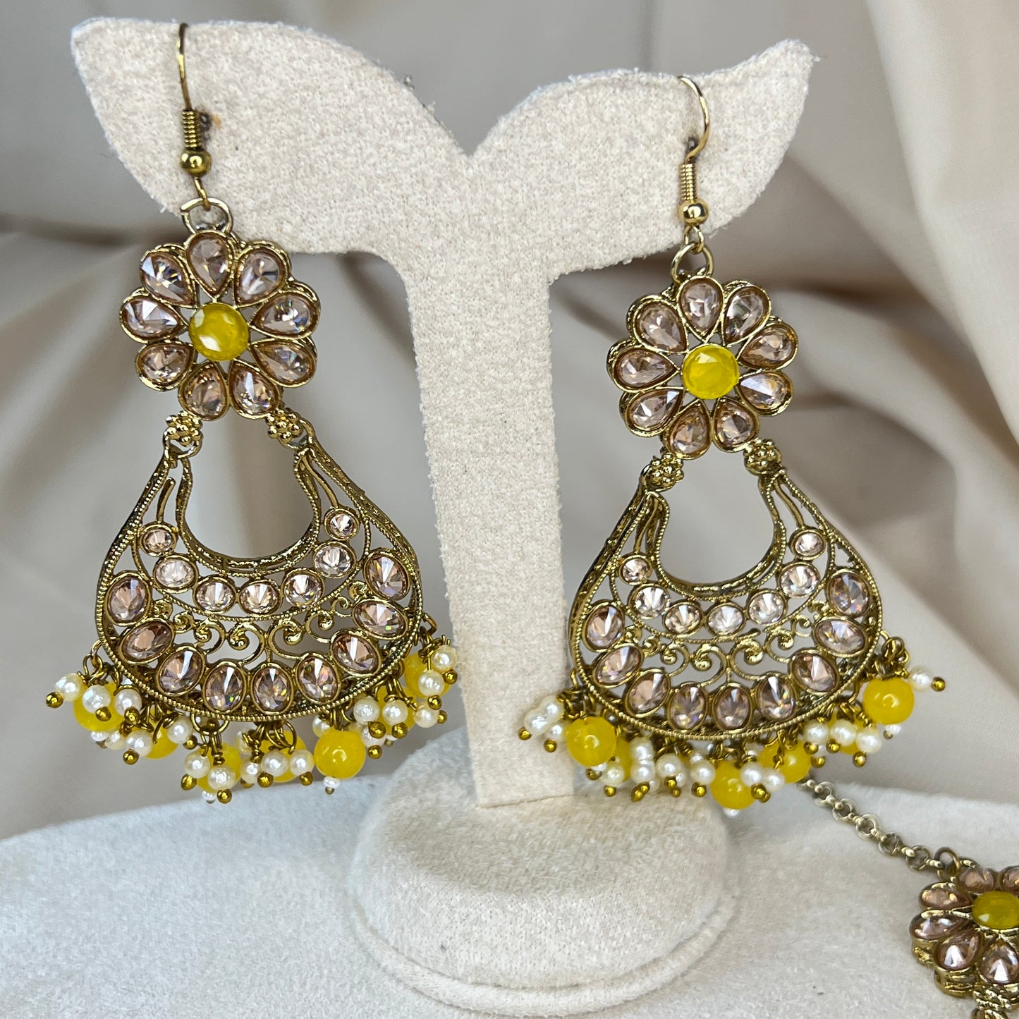 Flower Earring and Tikka Set