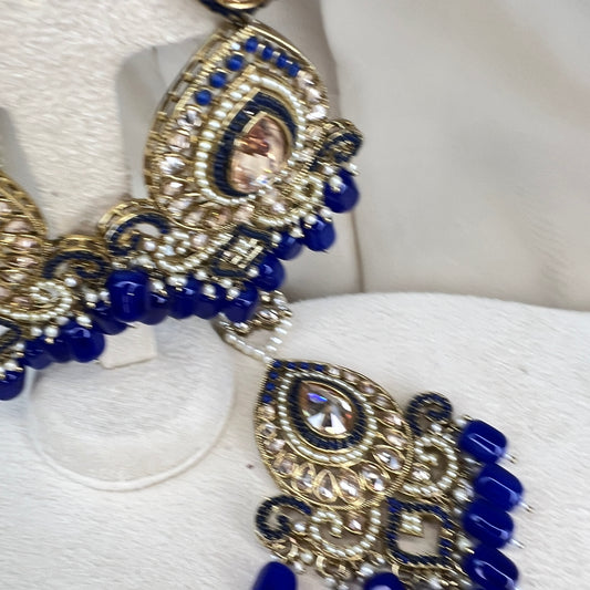 Nauratan Oversized Earring and Tikka Set