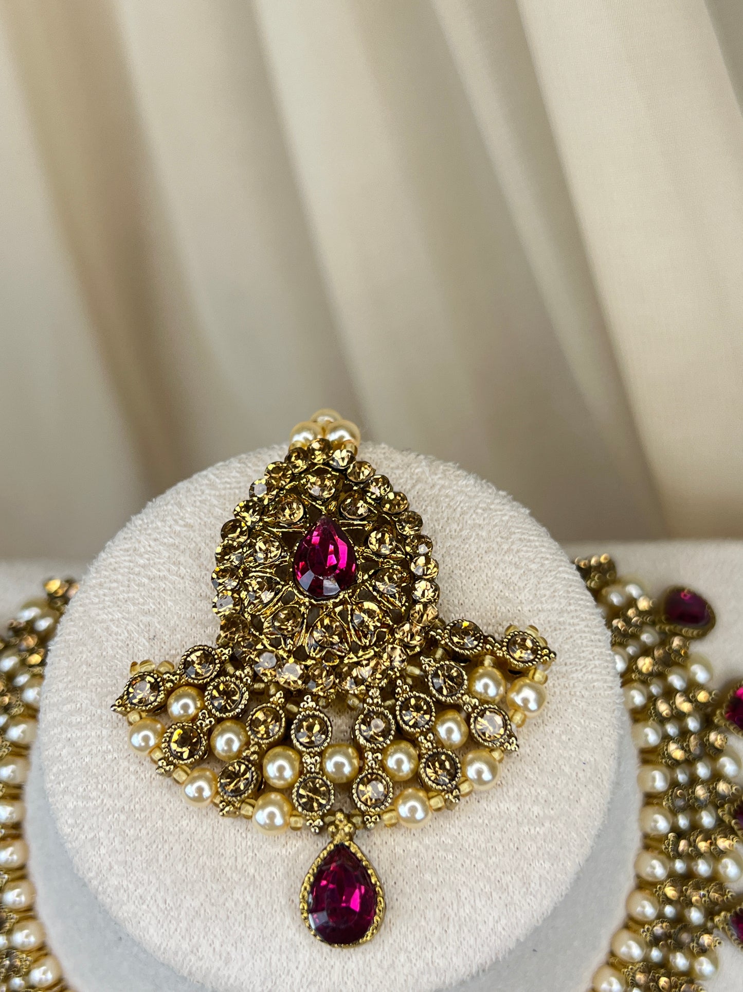 Gold Choker with Earring & Tikka