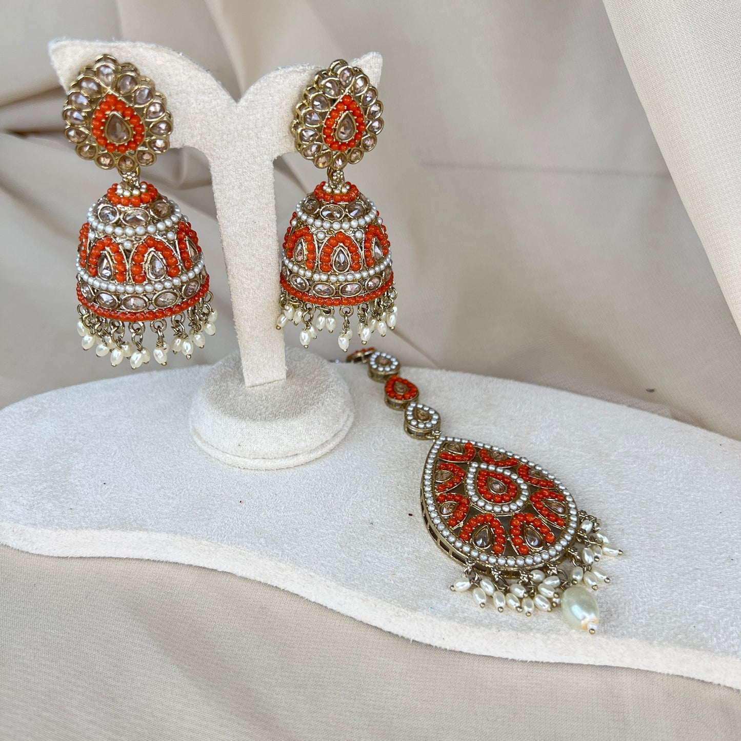 Nauratan Oversized Tikka & Jhumka Earring set