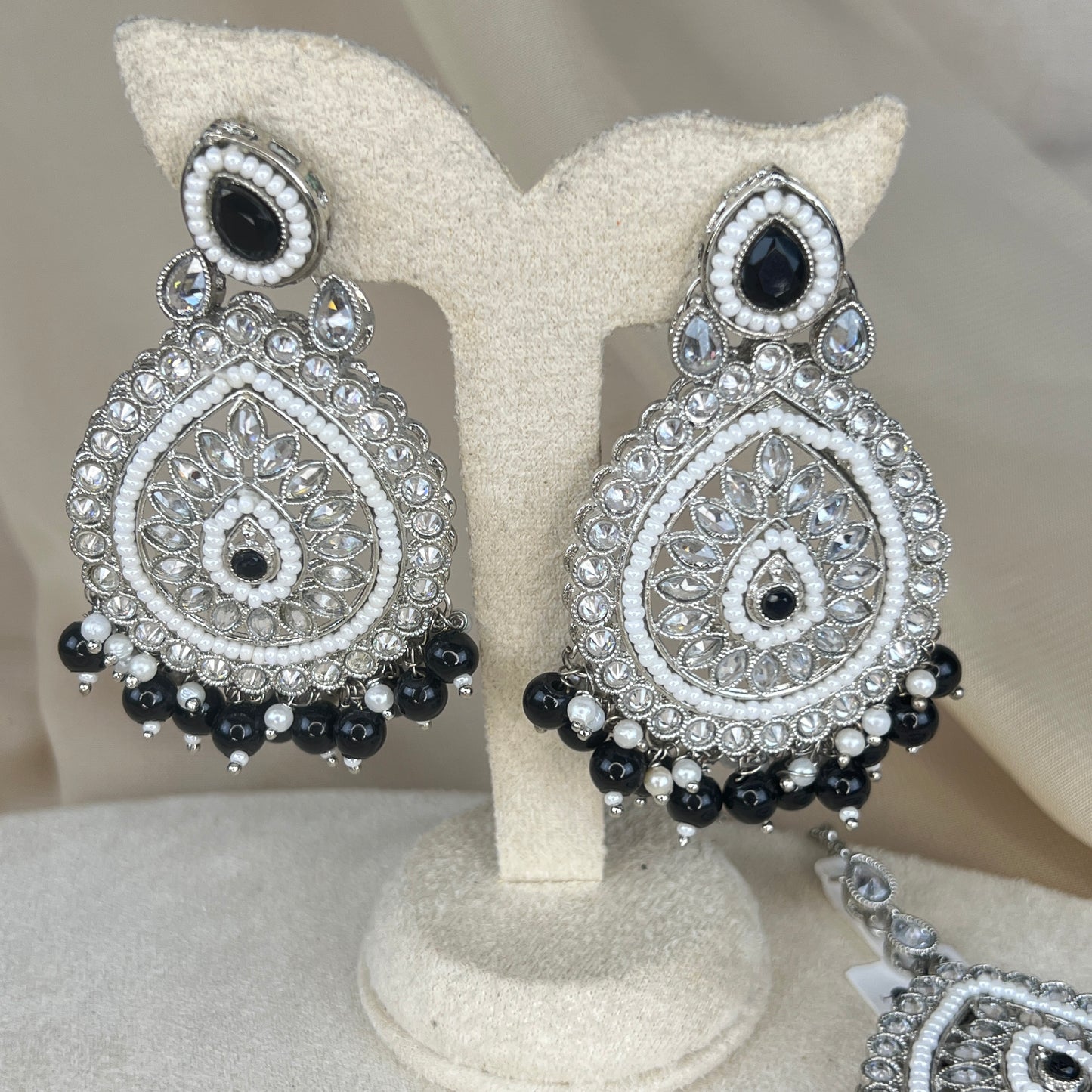 Silver Polki Earring and Tikka Set