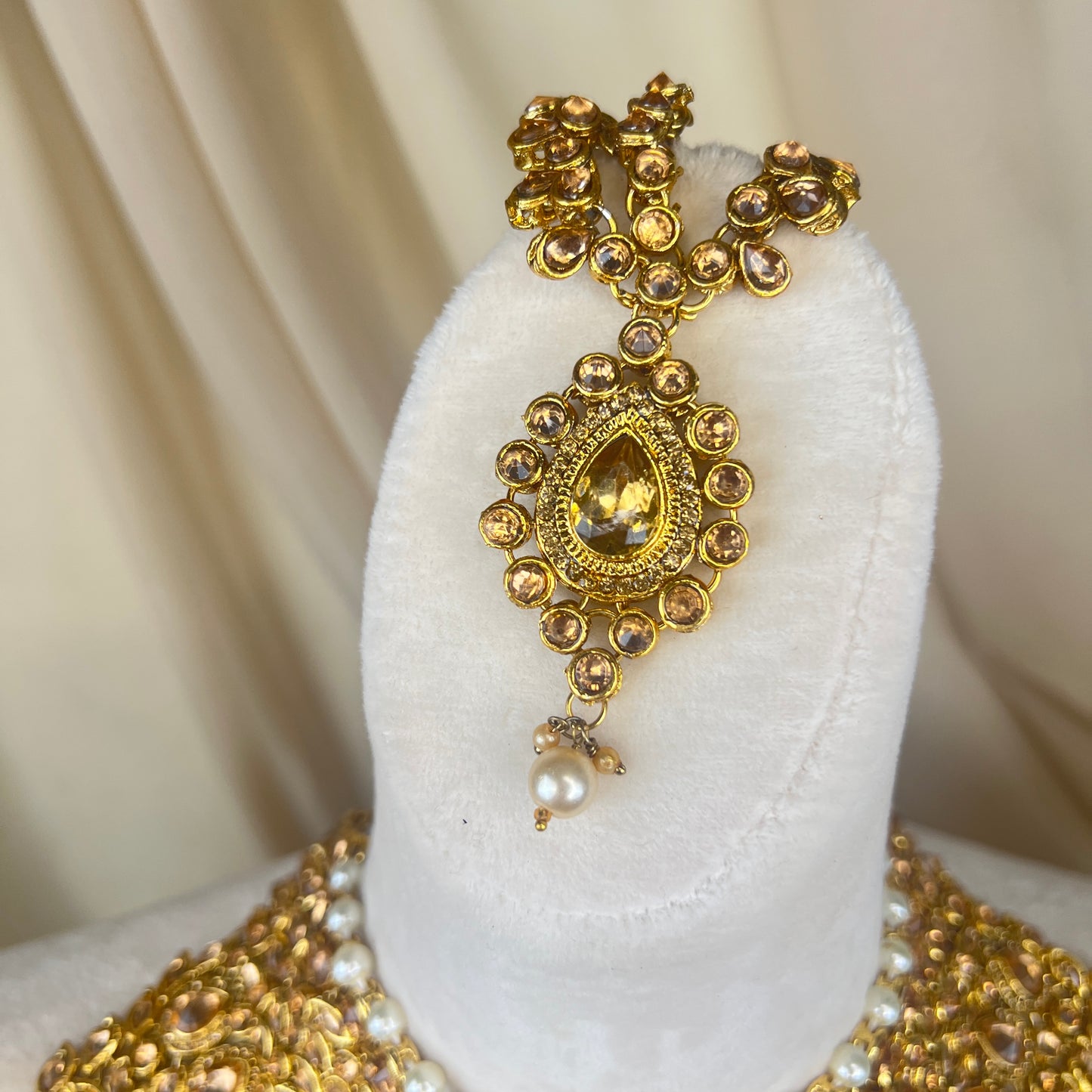 Budget Friendly Semi Bridal Set
