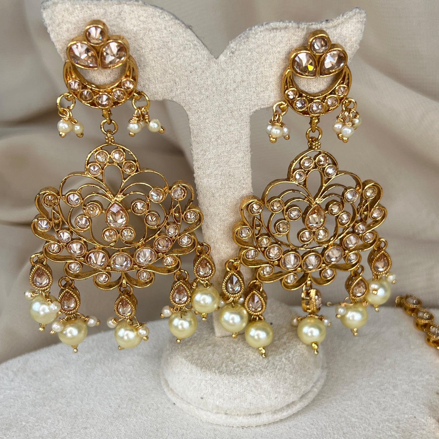 Gold Earring & Tikka Set