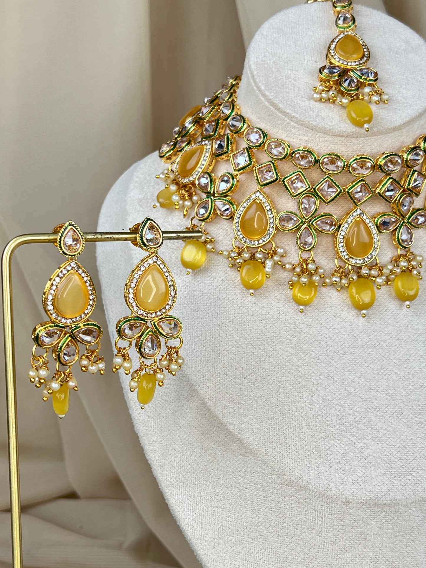 Monalisa Kundan Stone Bib Style Necklace Set