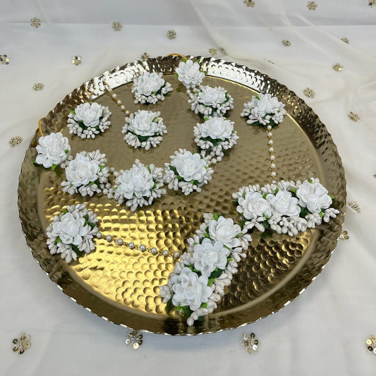Floral Necklace Set