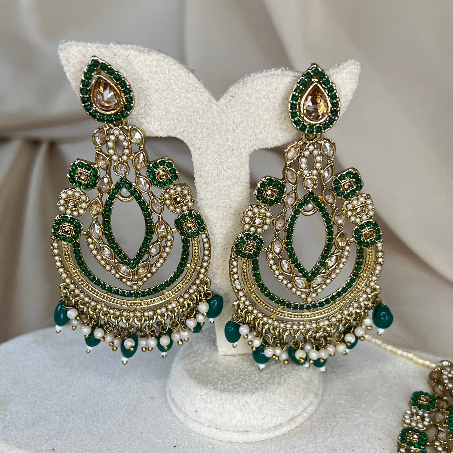 Green Oversized Earring and Tikka Set