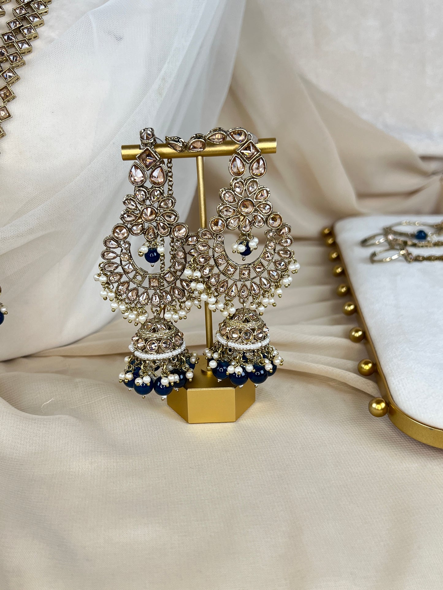 Full Choker Bridal Set