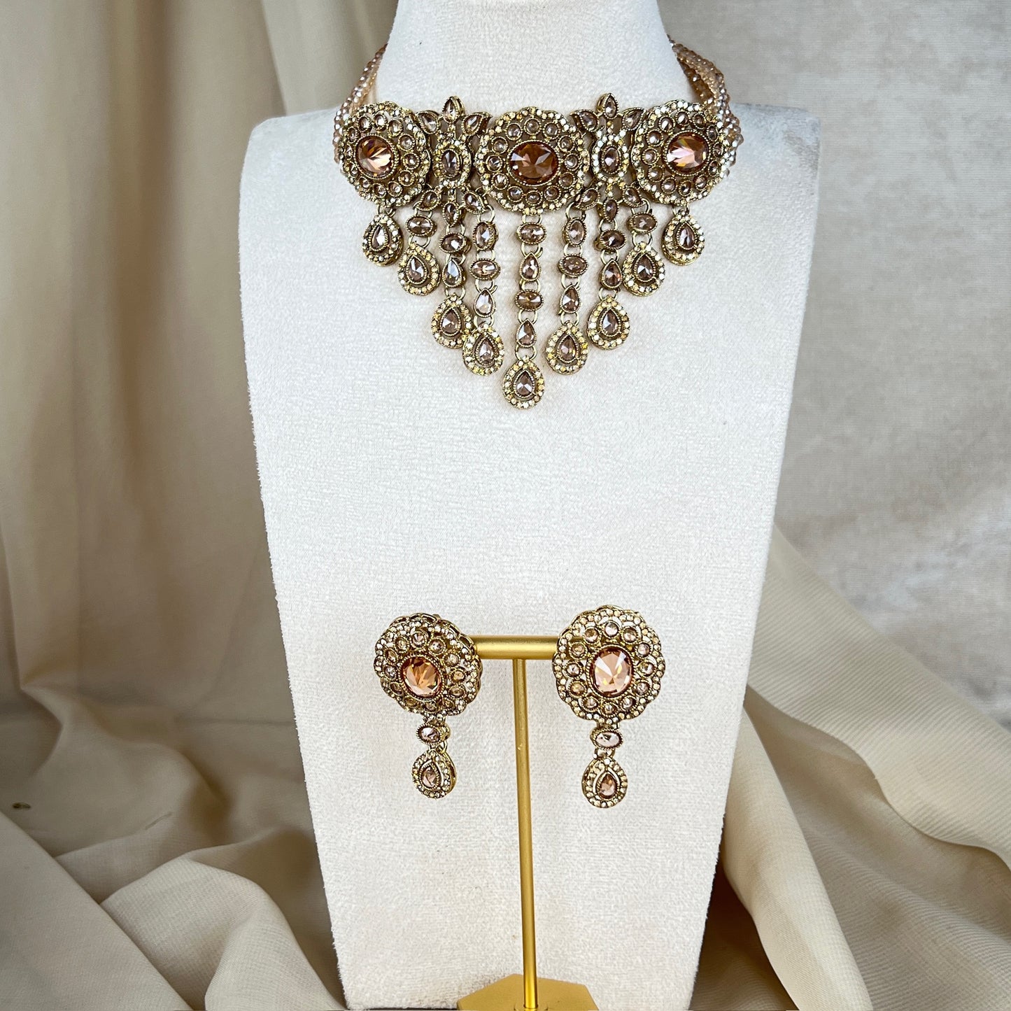 Waterfall Pearl Choker w/Earrings