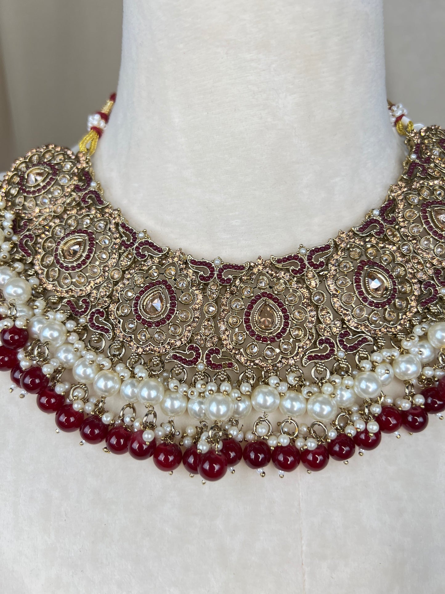 Pakisatani Style Necklace Set with Jhumka and Jhoomar