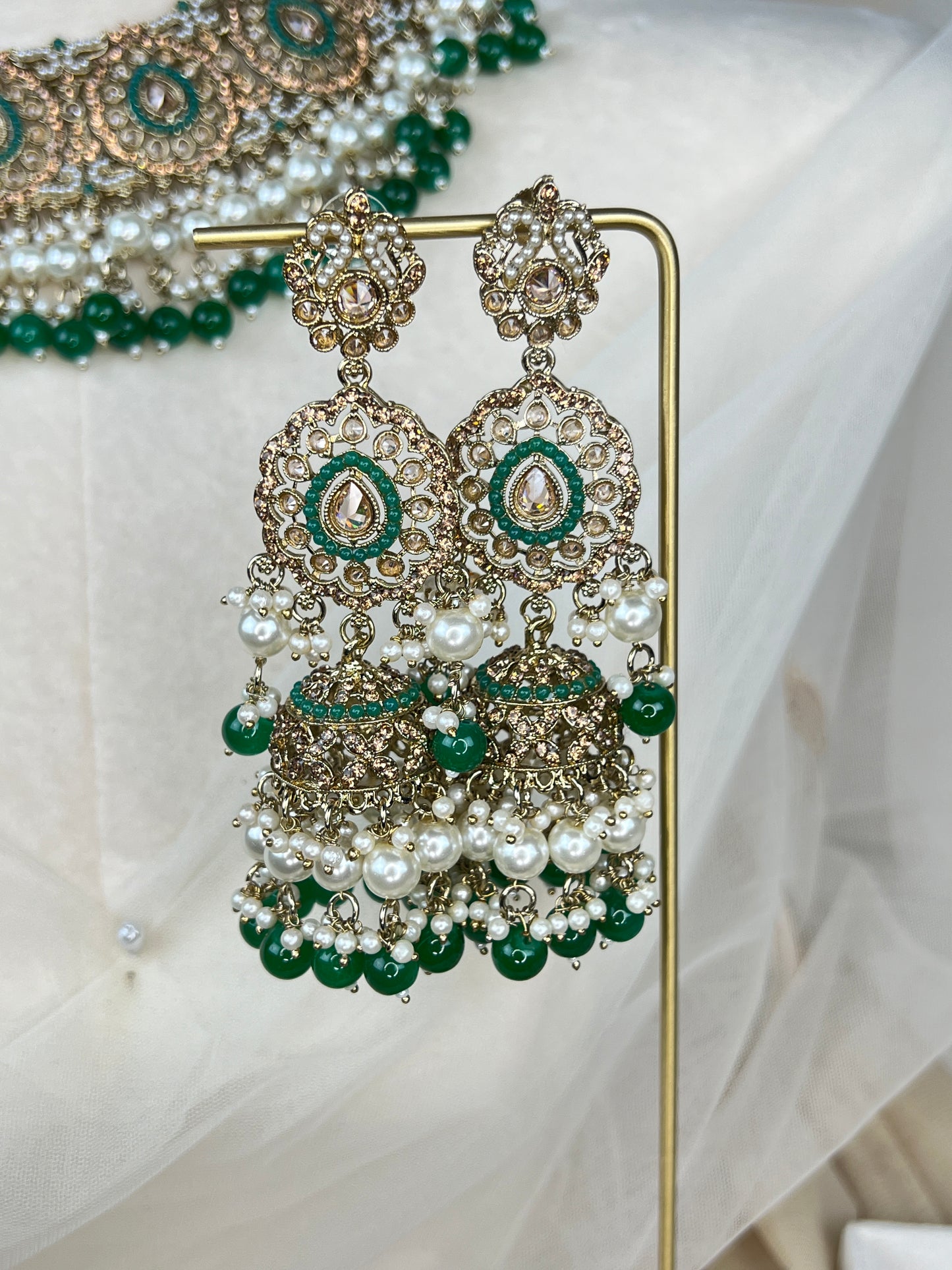 Pakisatani Style Necklace Set with Jhumka and Jhoomar