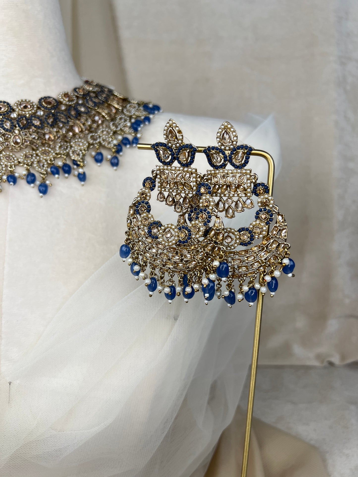 Nauratan Polki Style Bib Necklace Set