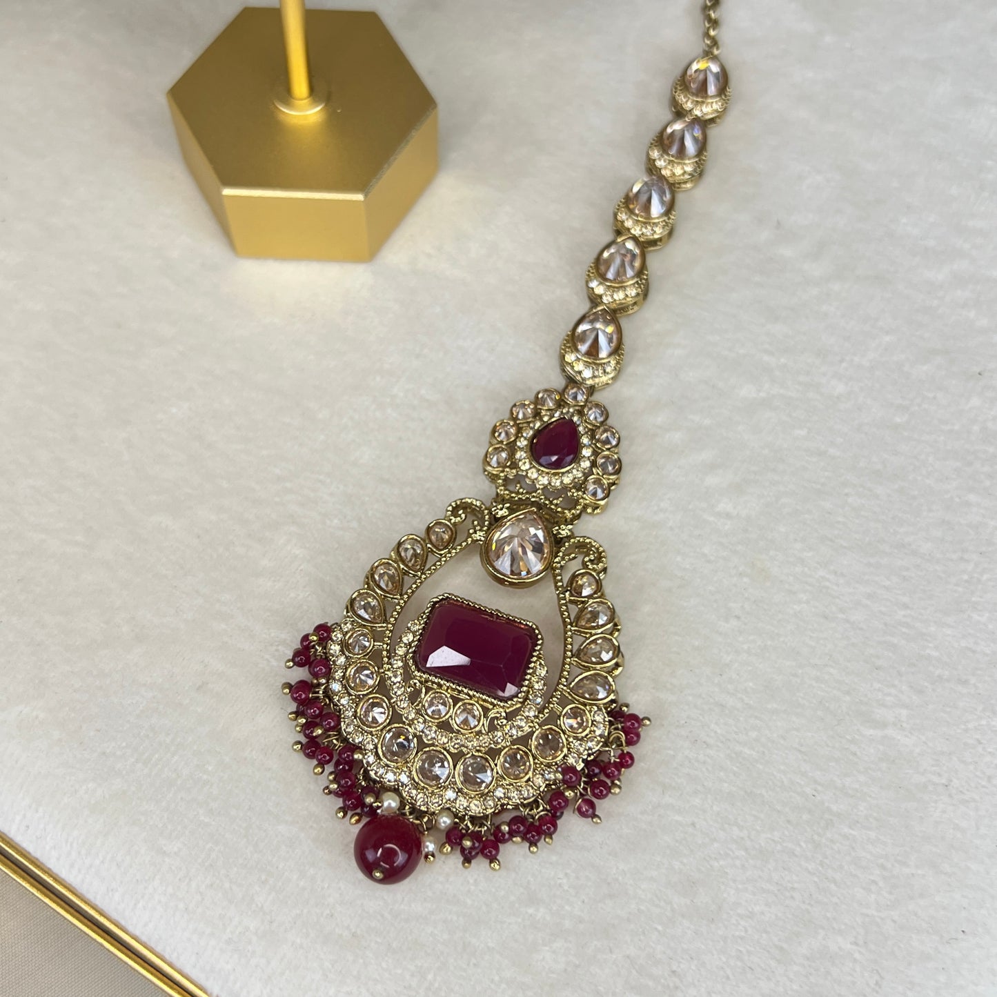 Large Semi Bridal Choker Set