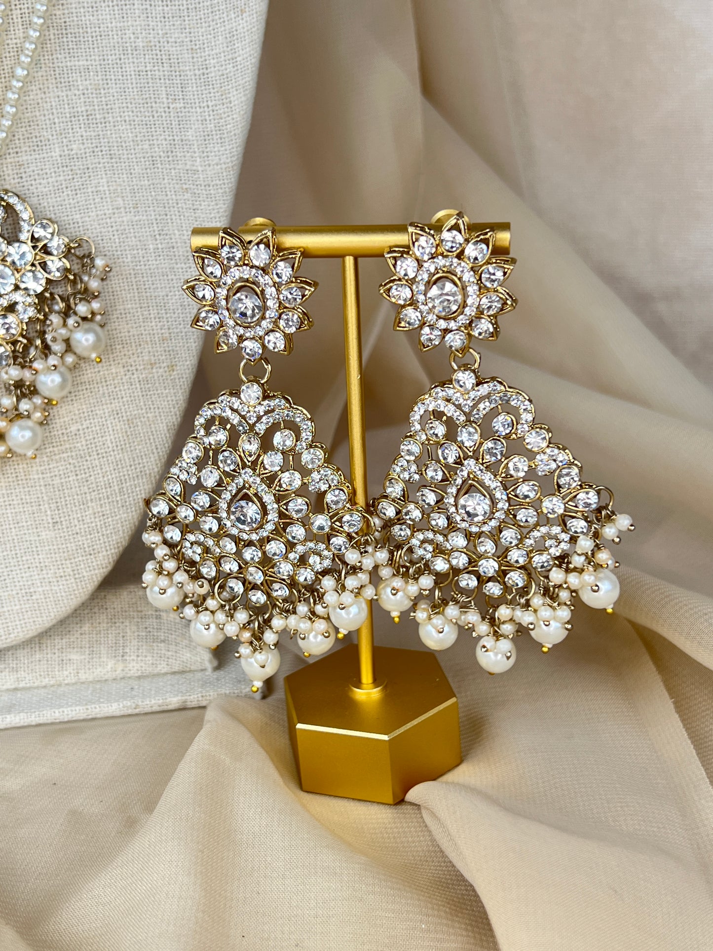 Gold Stone Long Haar Necklace Set