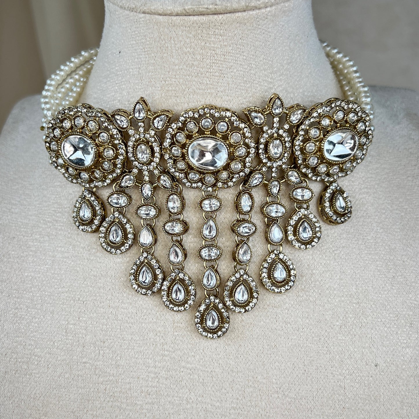 Waterfall Pearl Choker w/Earrings