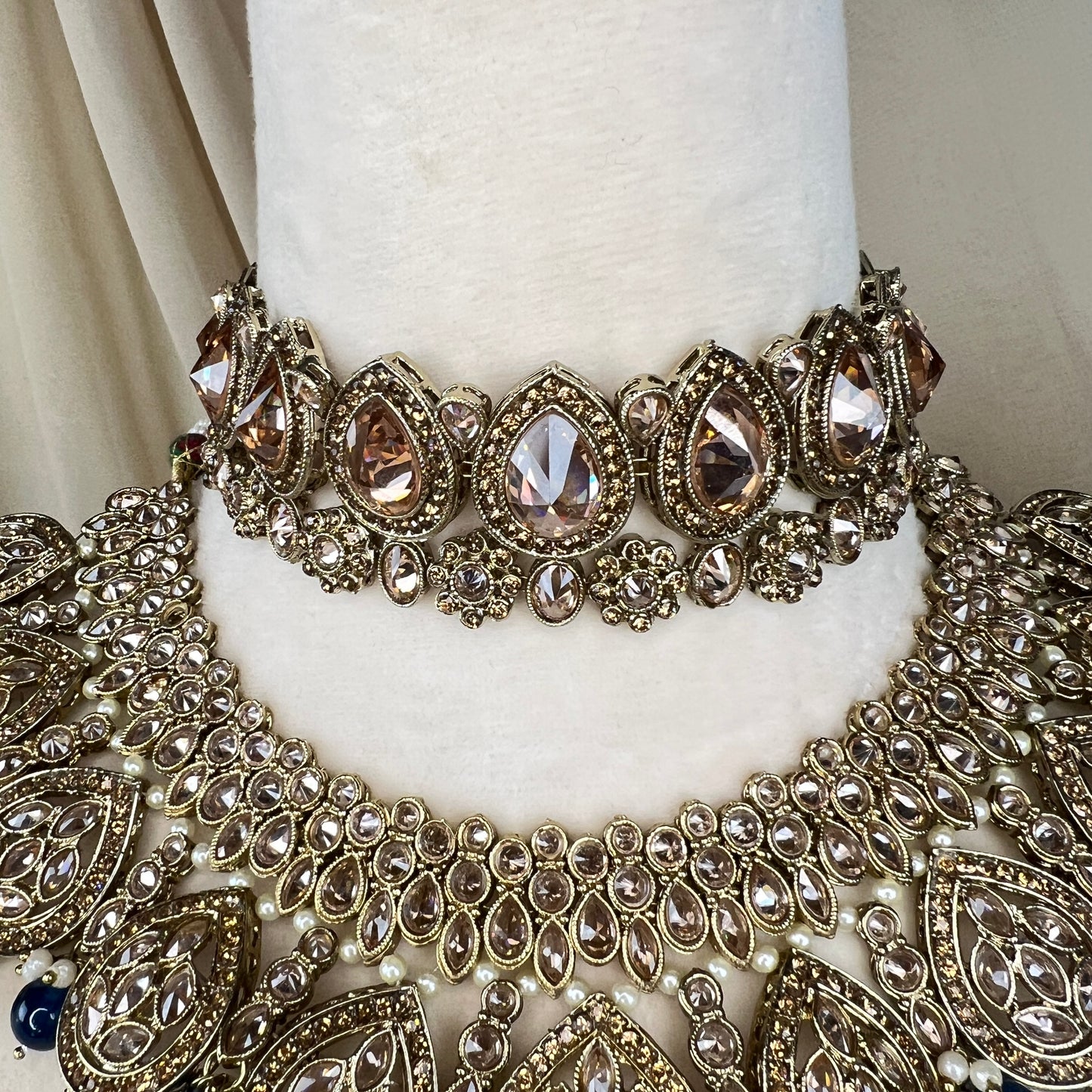 Double Choker Semi Bridal Set