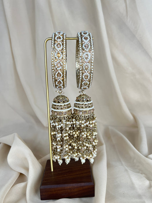 Kaleera Pearl Jhumka Bangles
