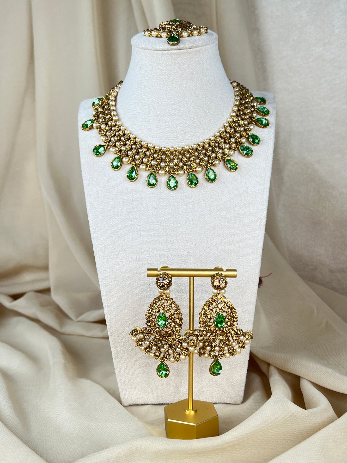 Gold Choker with Earring & Tikka