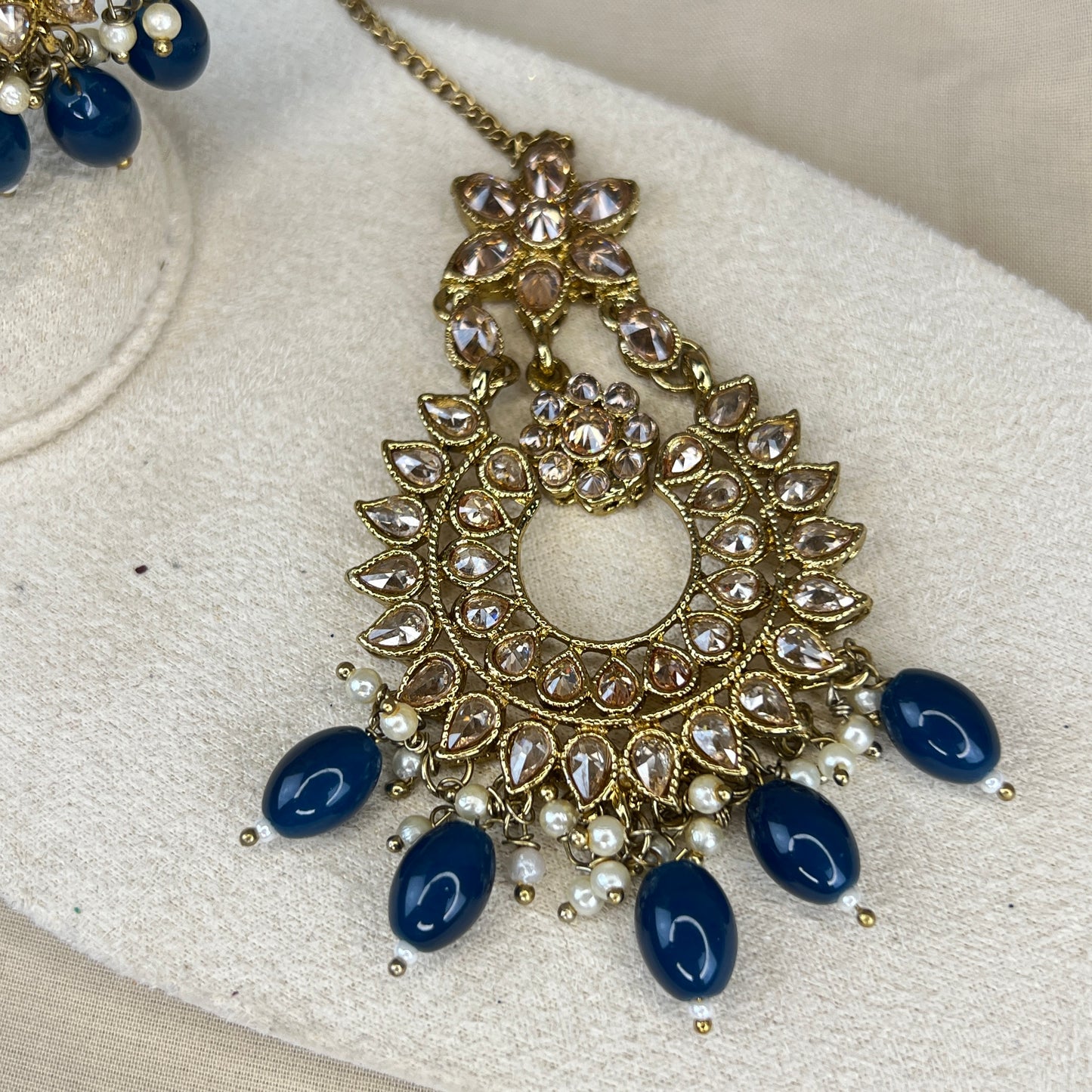 Oversized Polki Earring and Tikka Set