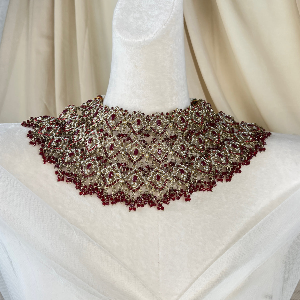 Large Bib/Choker Style Semi Bridal w/Jhoomar