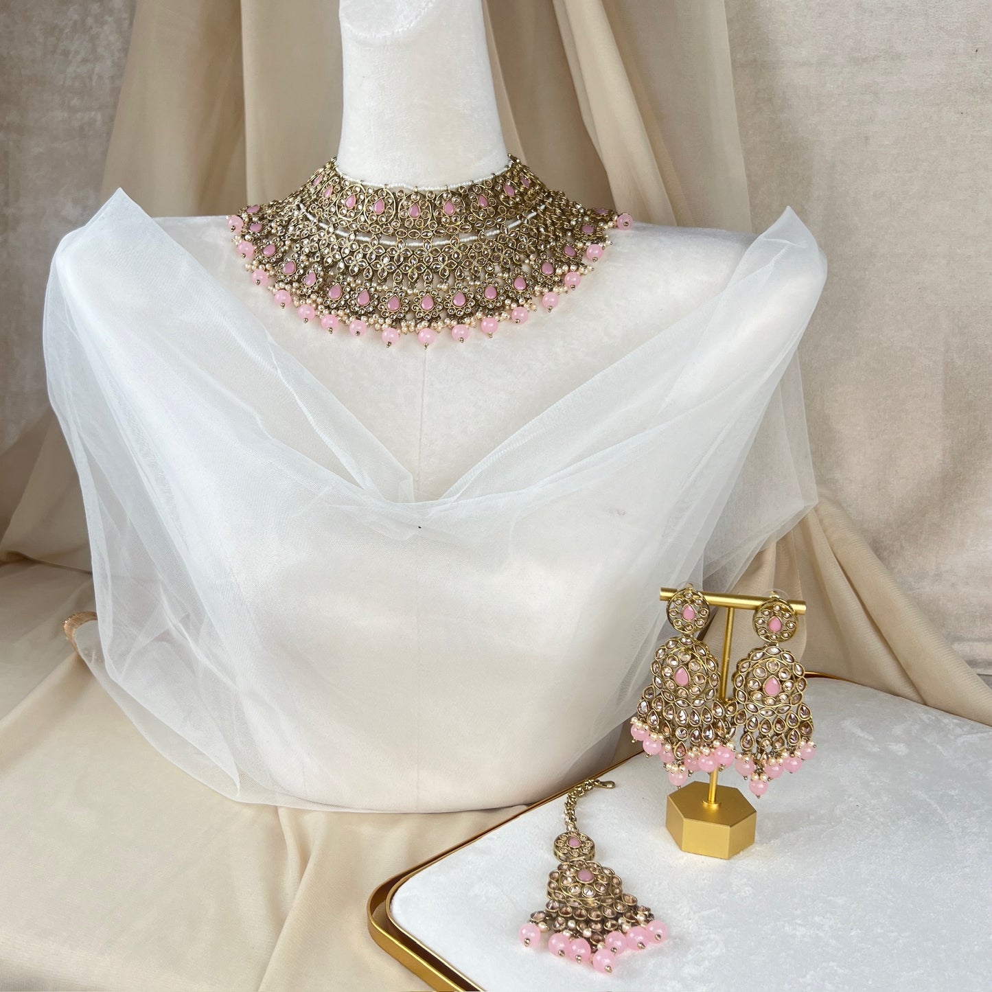 Large Semi Bridal Choker Bib Set