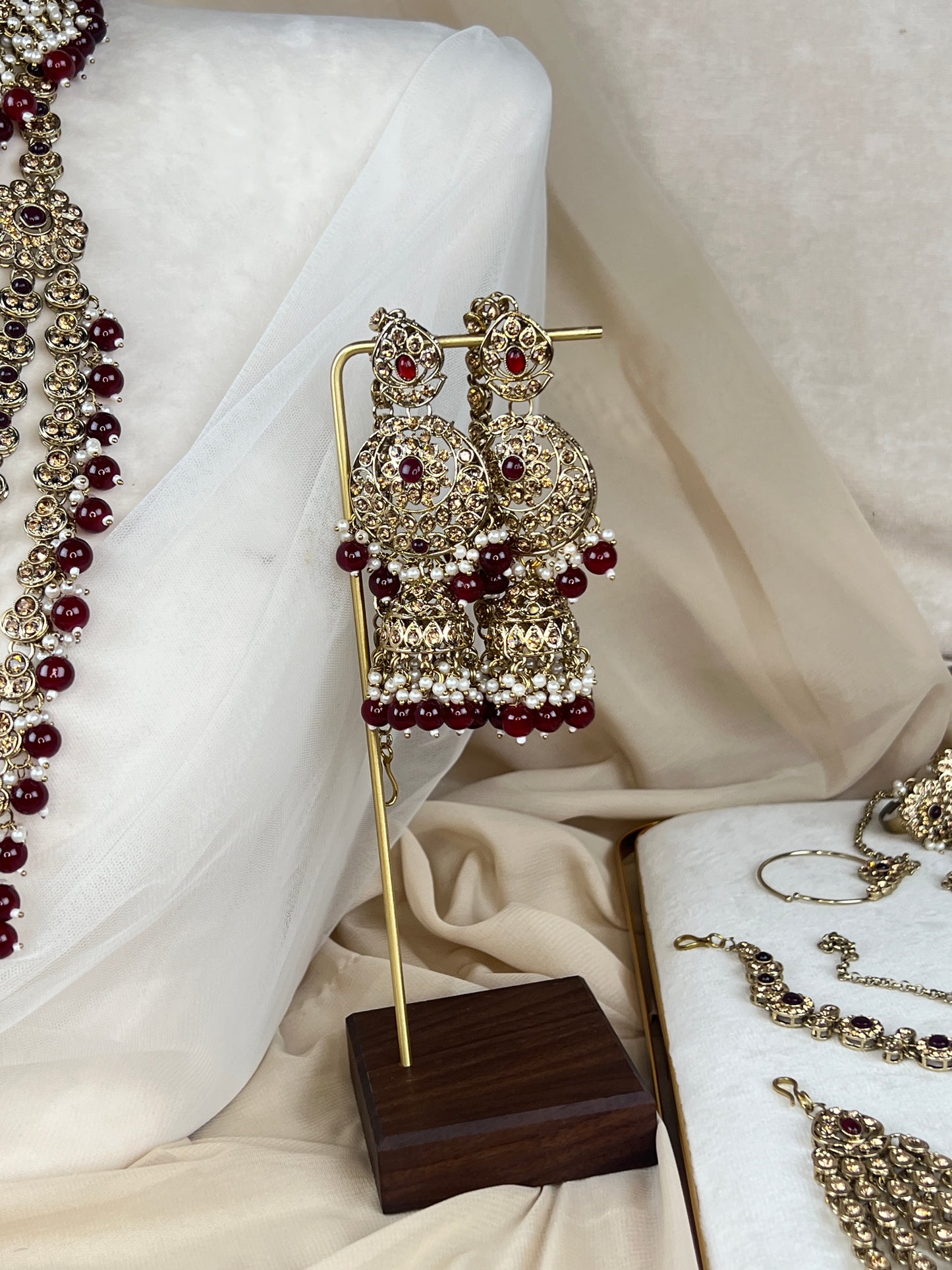 Pakistani Style Bib Necklace Full Bridal Set