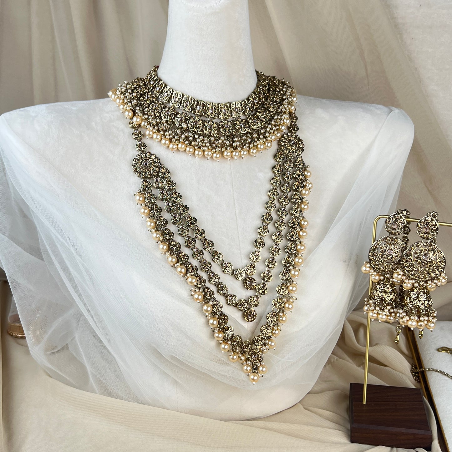 Pakistani Style Bib Necklace Full Bridal Set