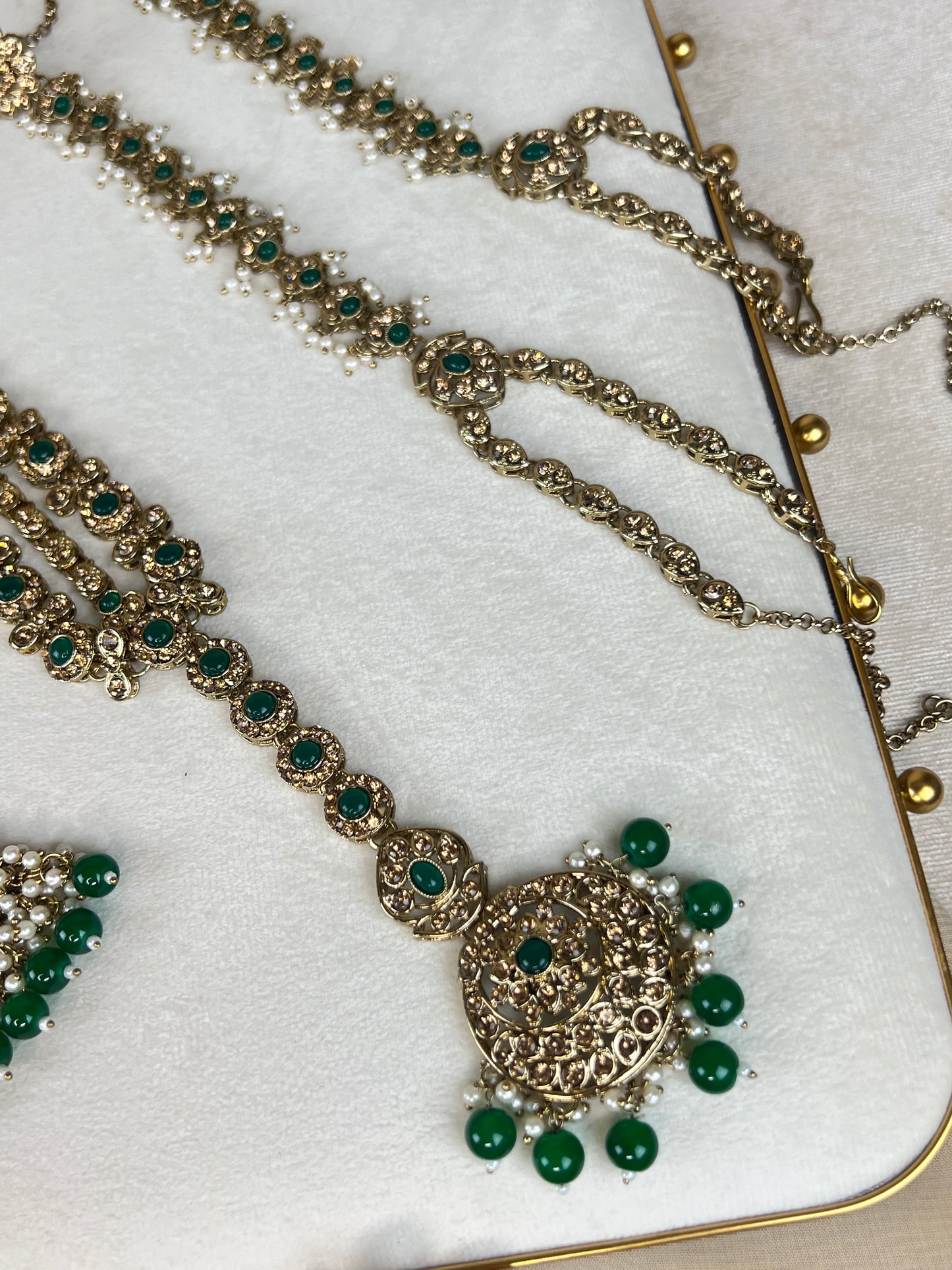 Pakistani Style Bib Necklace Full Bridal Set