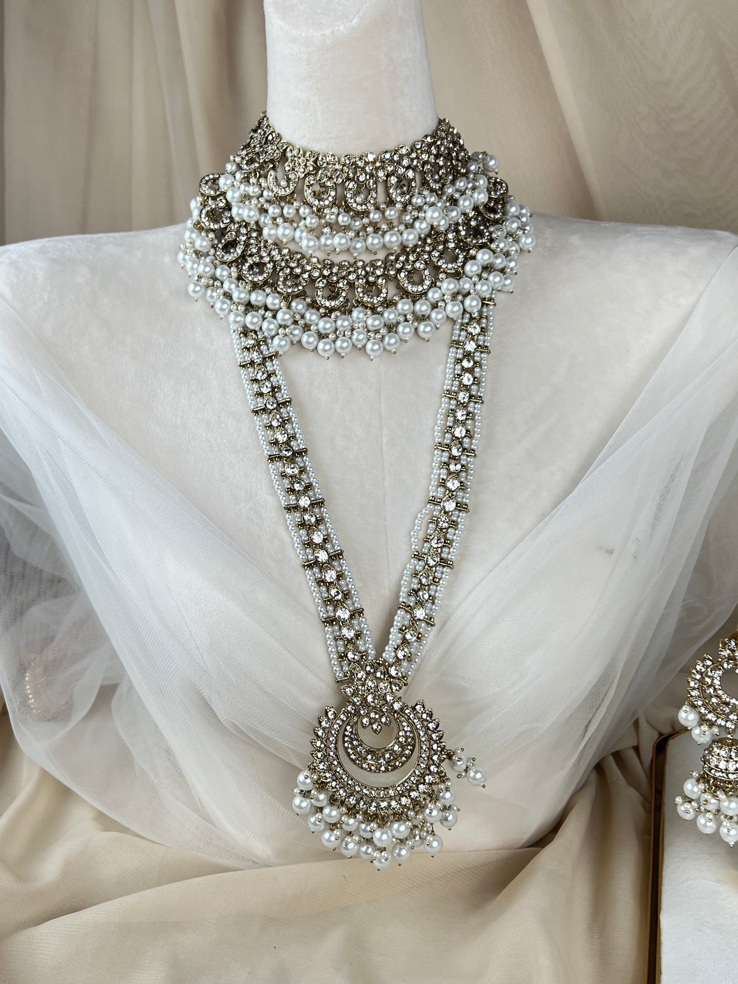 Double Choker Style Pakistani Full Bridal Set