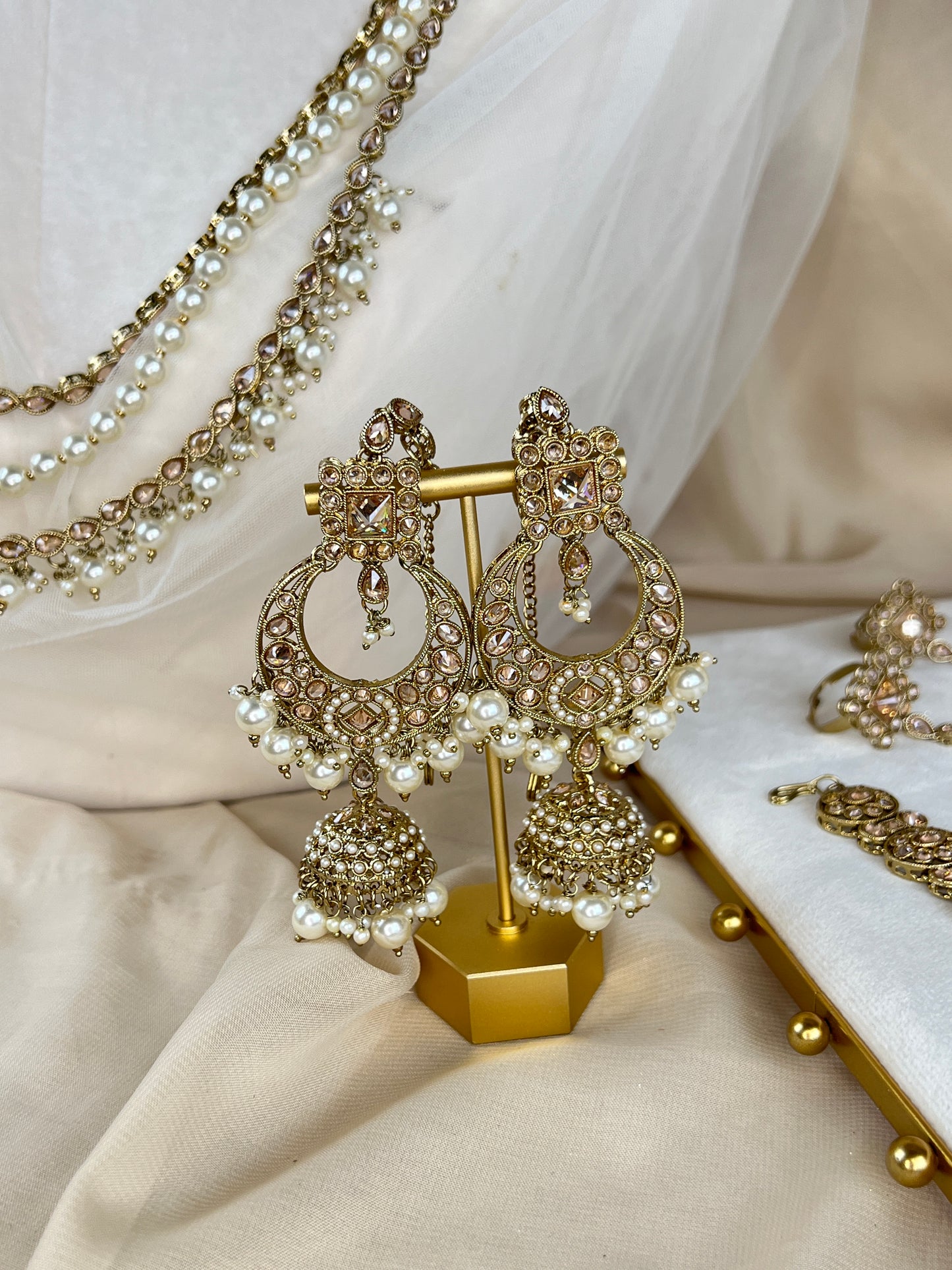 Full Pearl Bridal Set