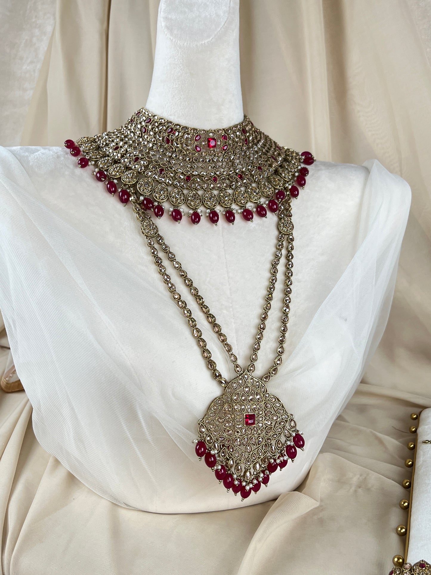 Full Choker Bridal Set