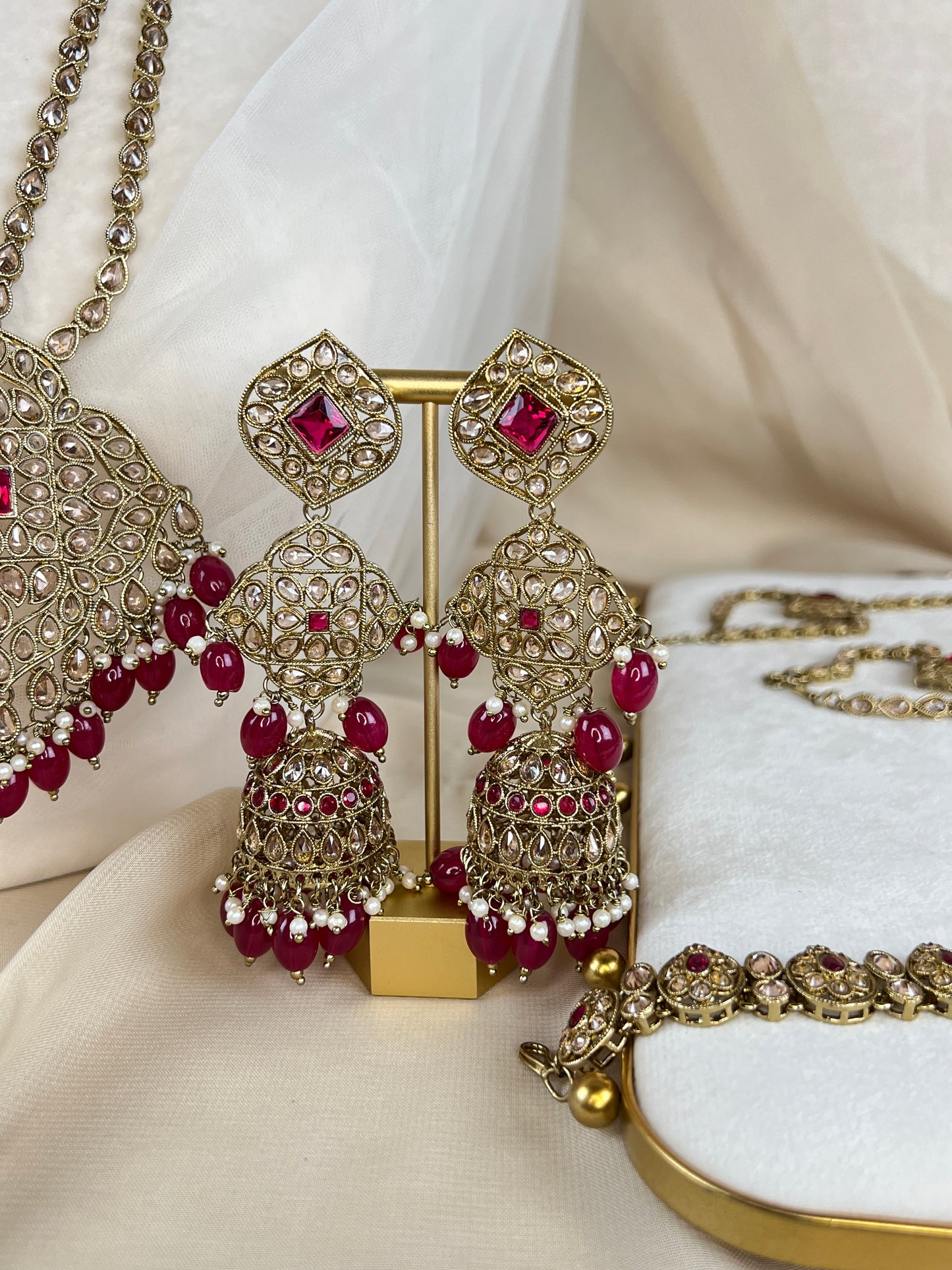 Full Choker Bridal Set