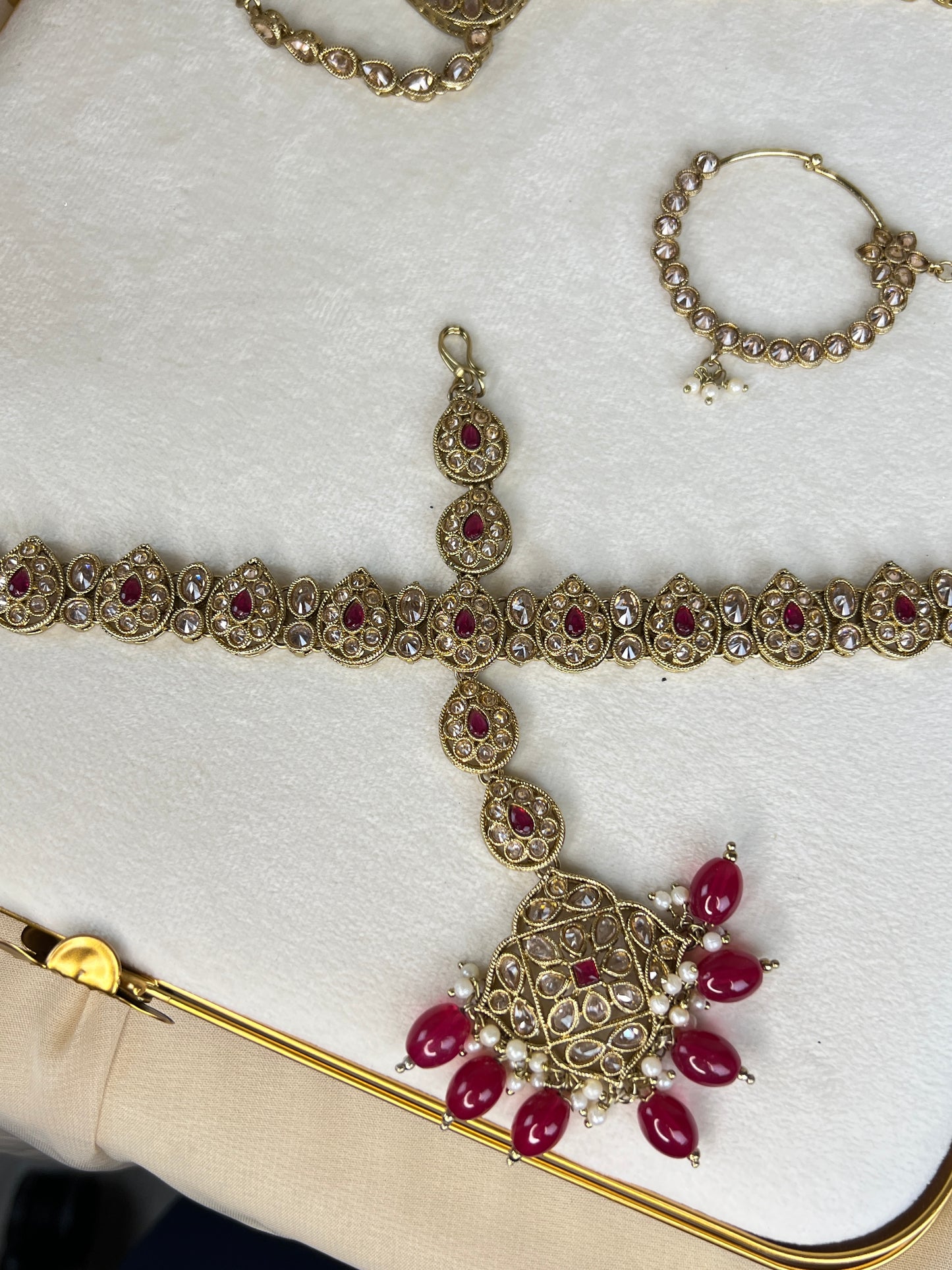 Full Choker Bridal Set