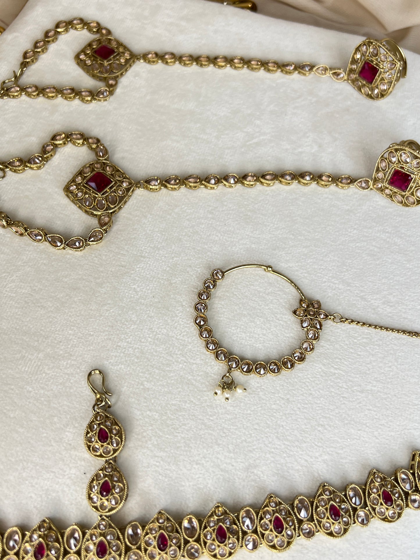 Full Choker Bridal Set
