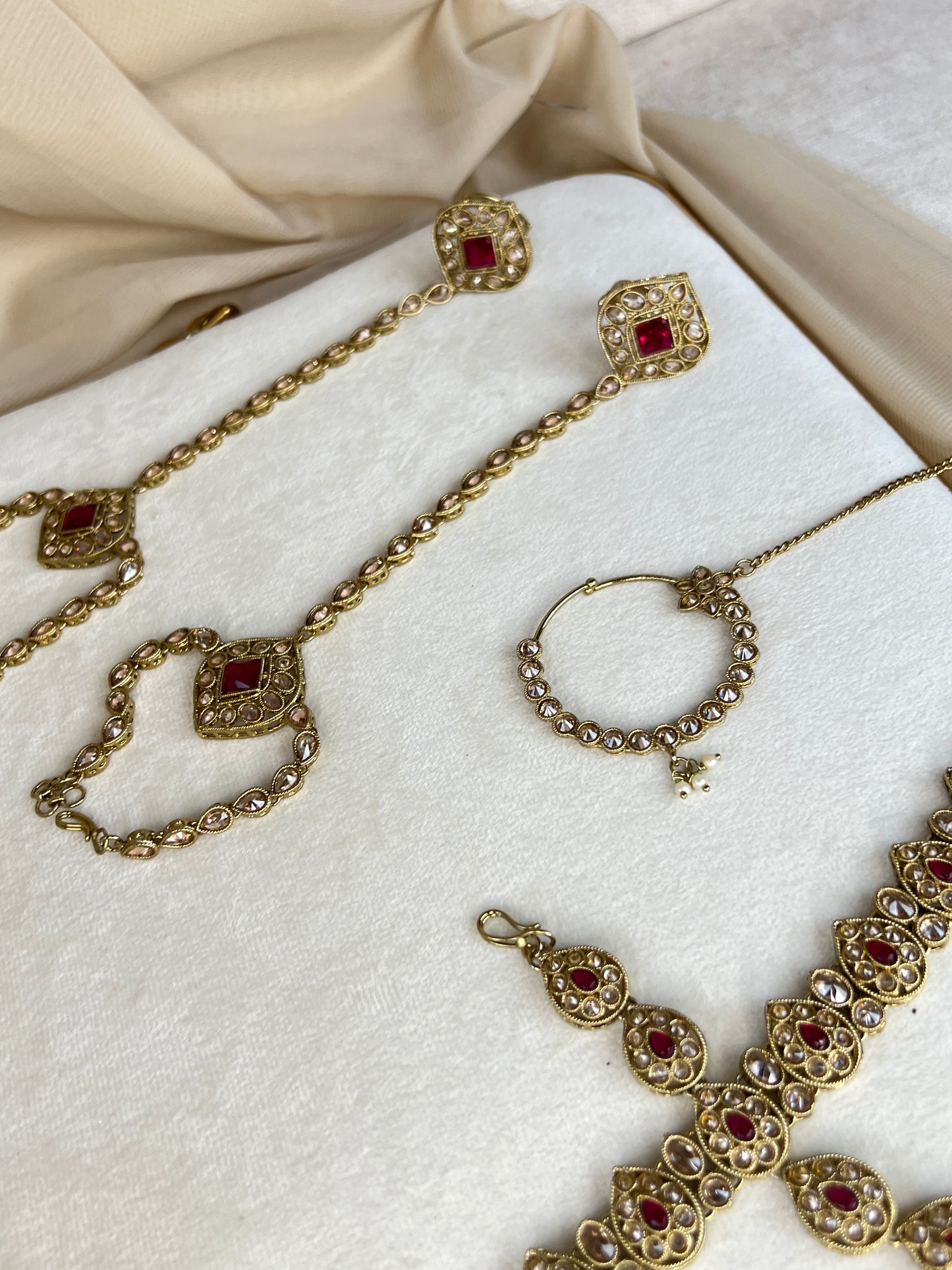 Full Choker Bridal Set