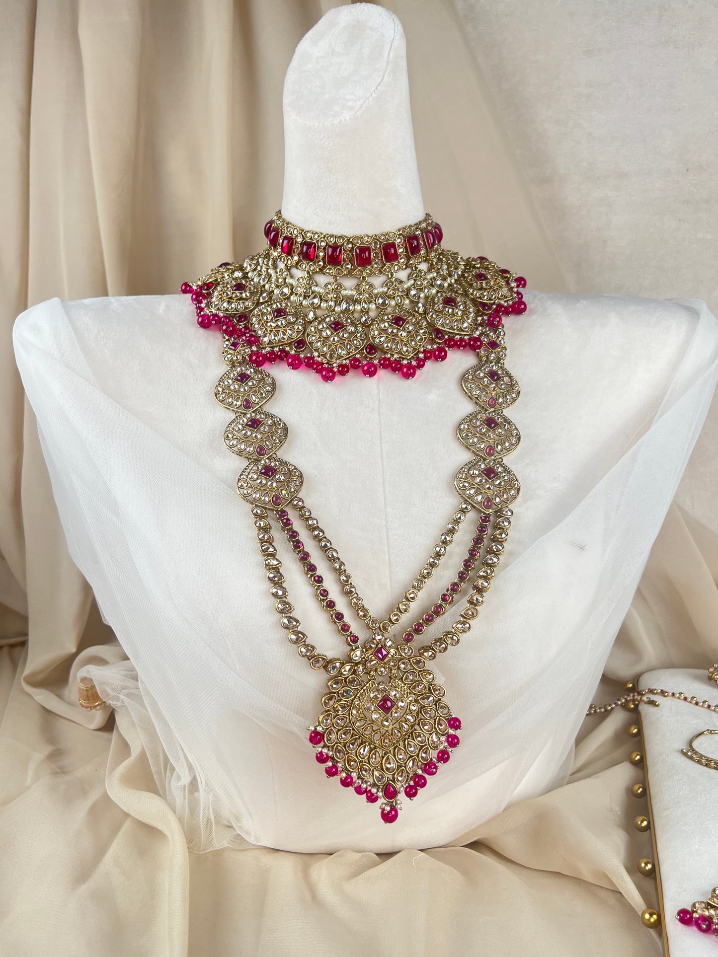 Full Choker Bridal Set