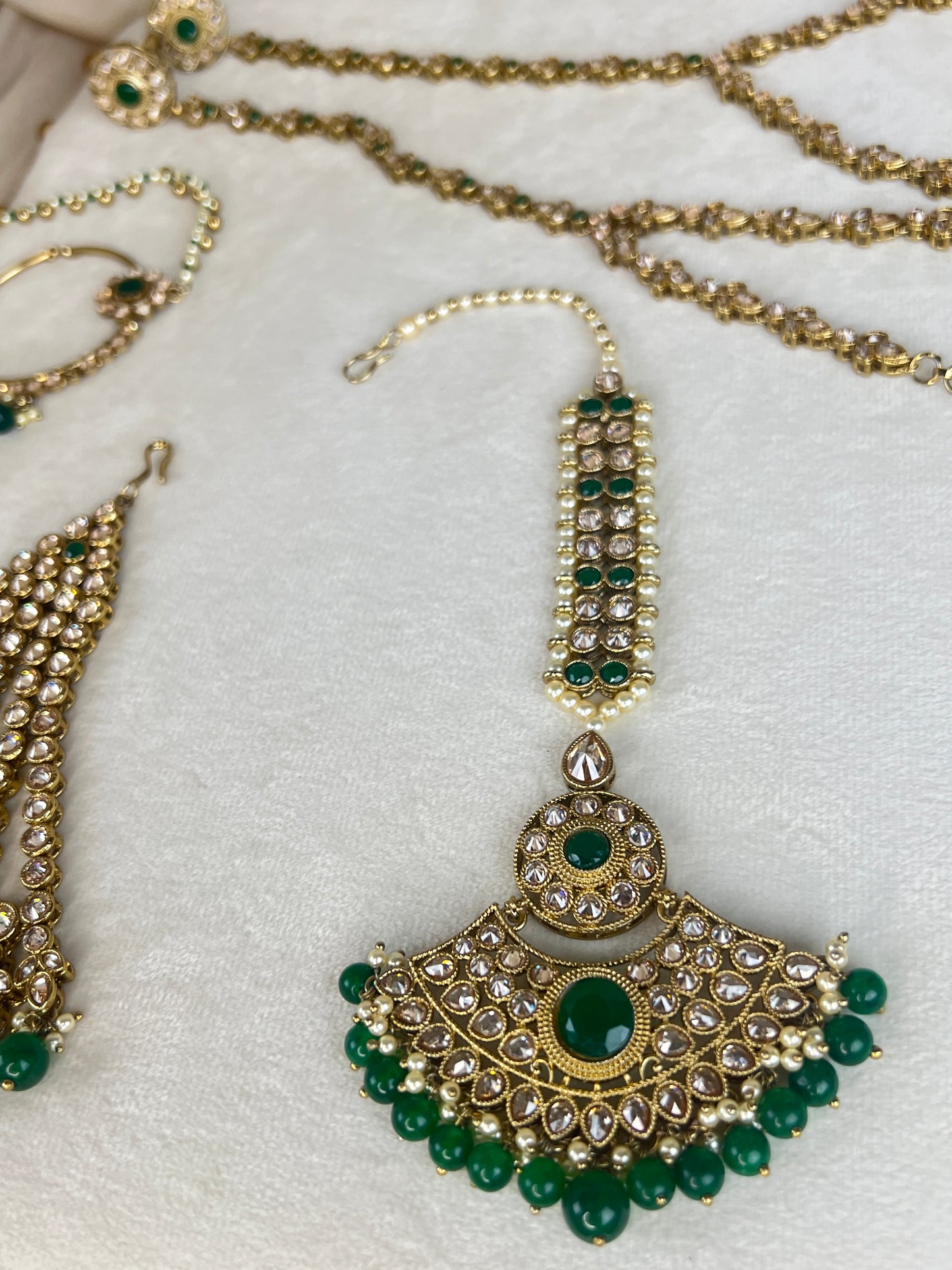 Full Choker Bridal Set