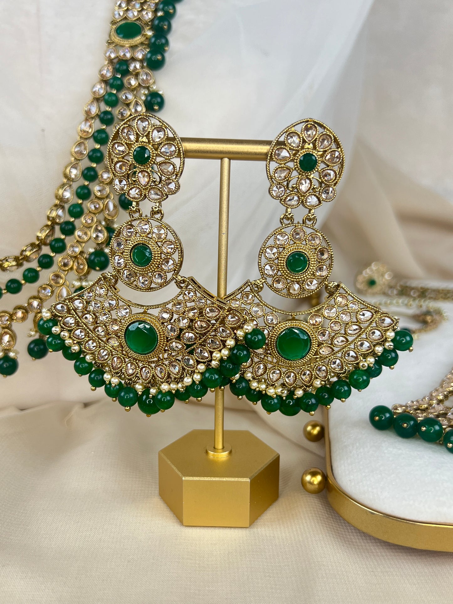 Full Choker Bridal Set