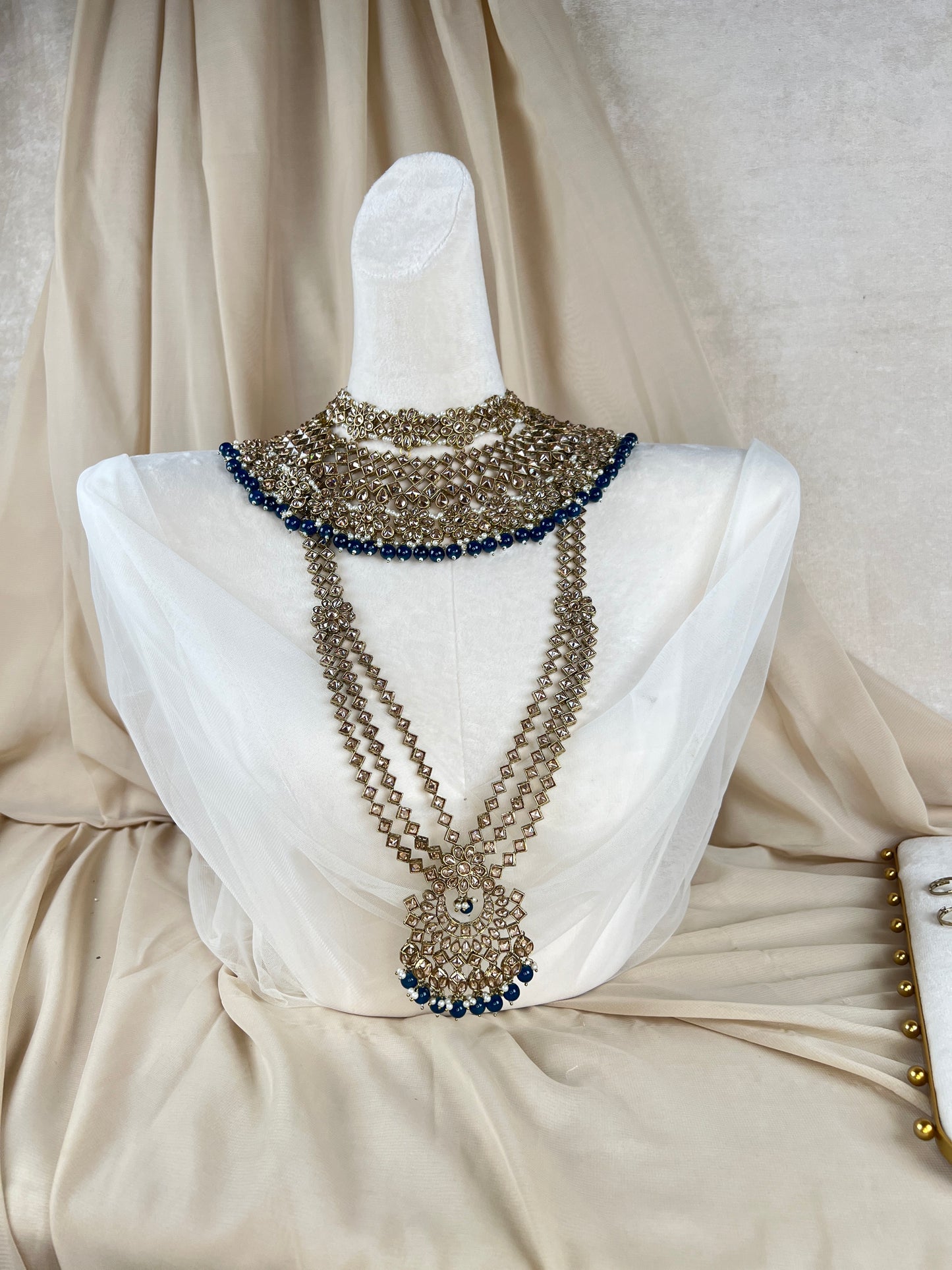 Full Choker Bridal Set