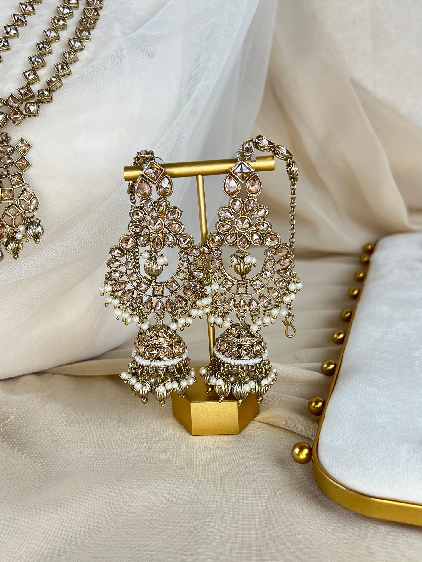 Full Choker Bridal Set