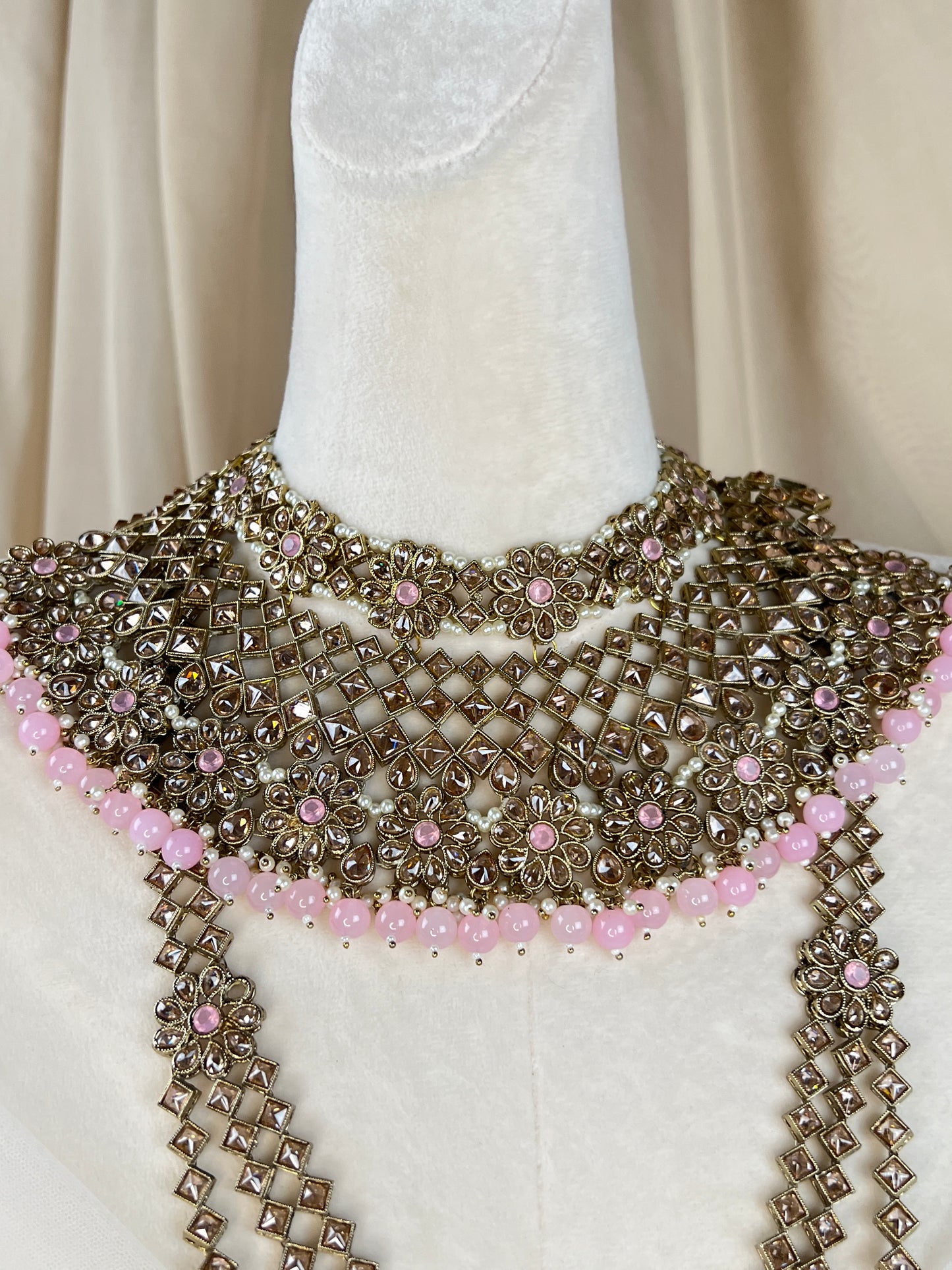 Full Choker Bridal Set