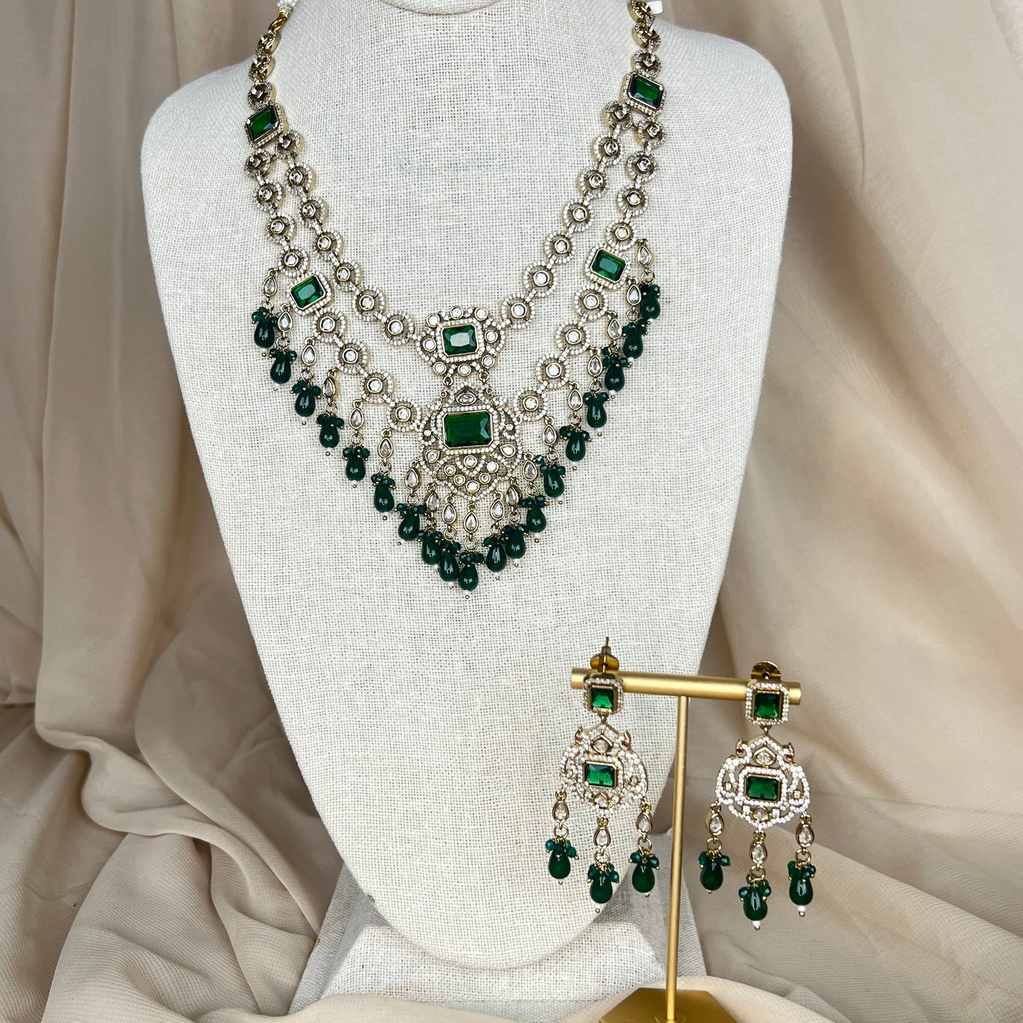 American Diamond | AD Moisoinaite Victorian Long  Haar Necklace Set