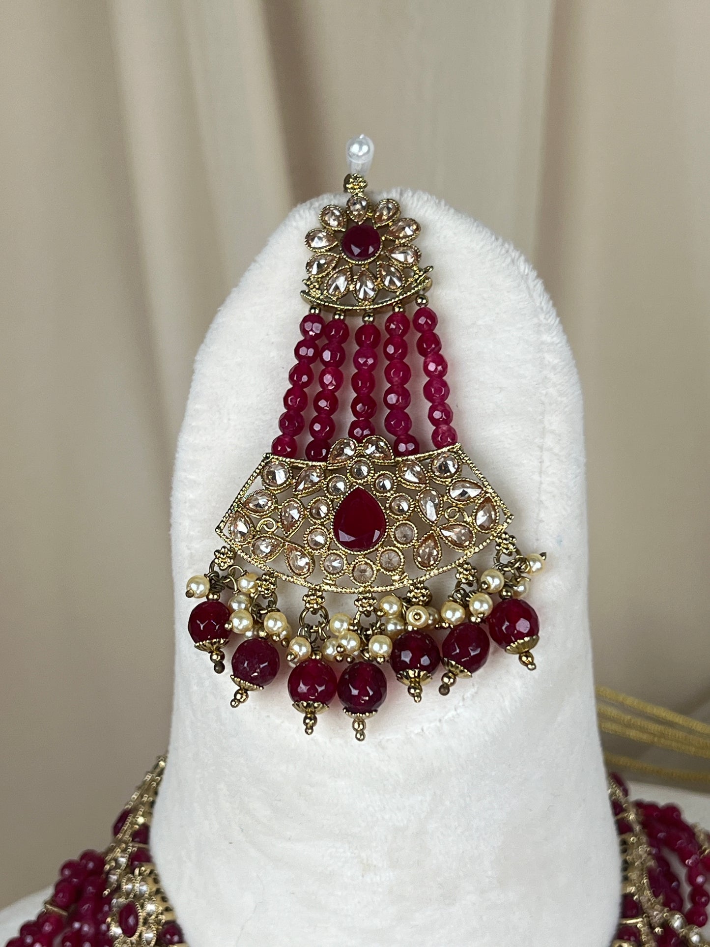 Semi Bridal Choker Set