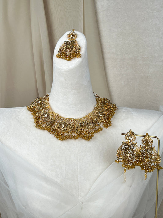 Gold Naruatan Semi Bridal Set w/Jhoomar