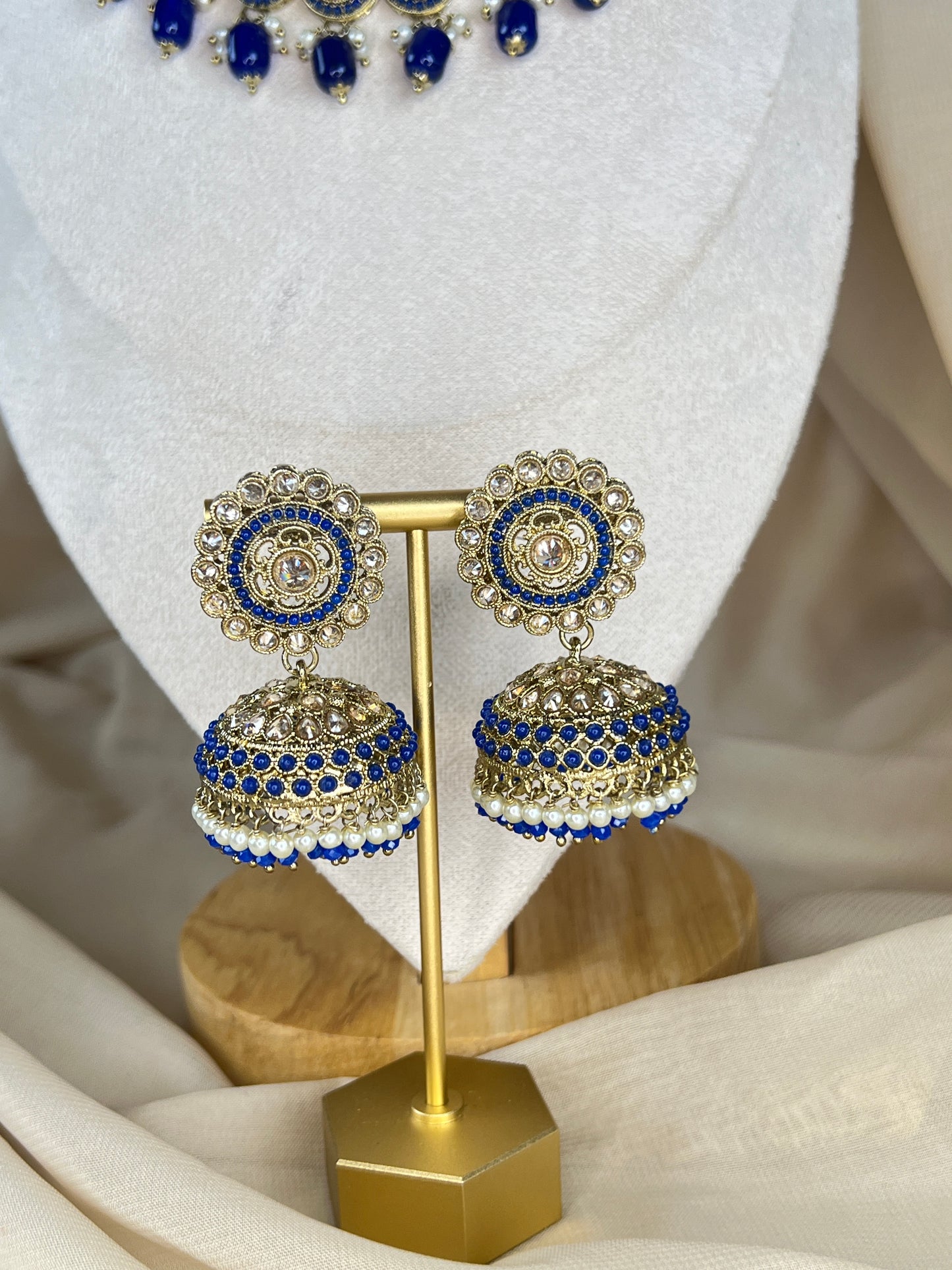 Dainty Choker Set