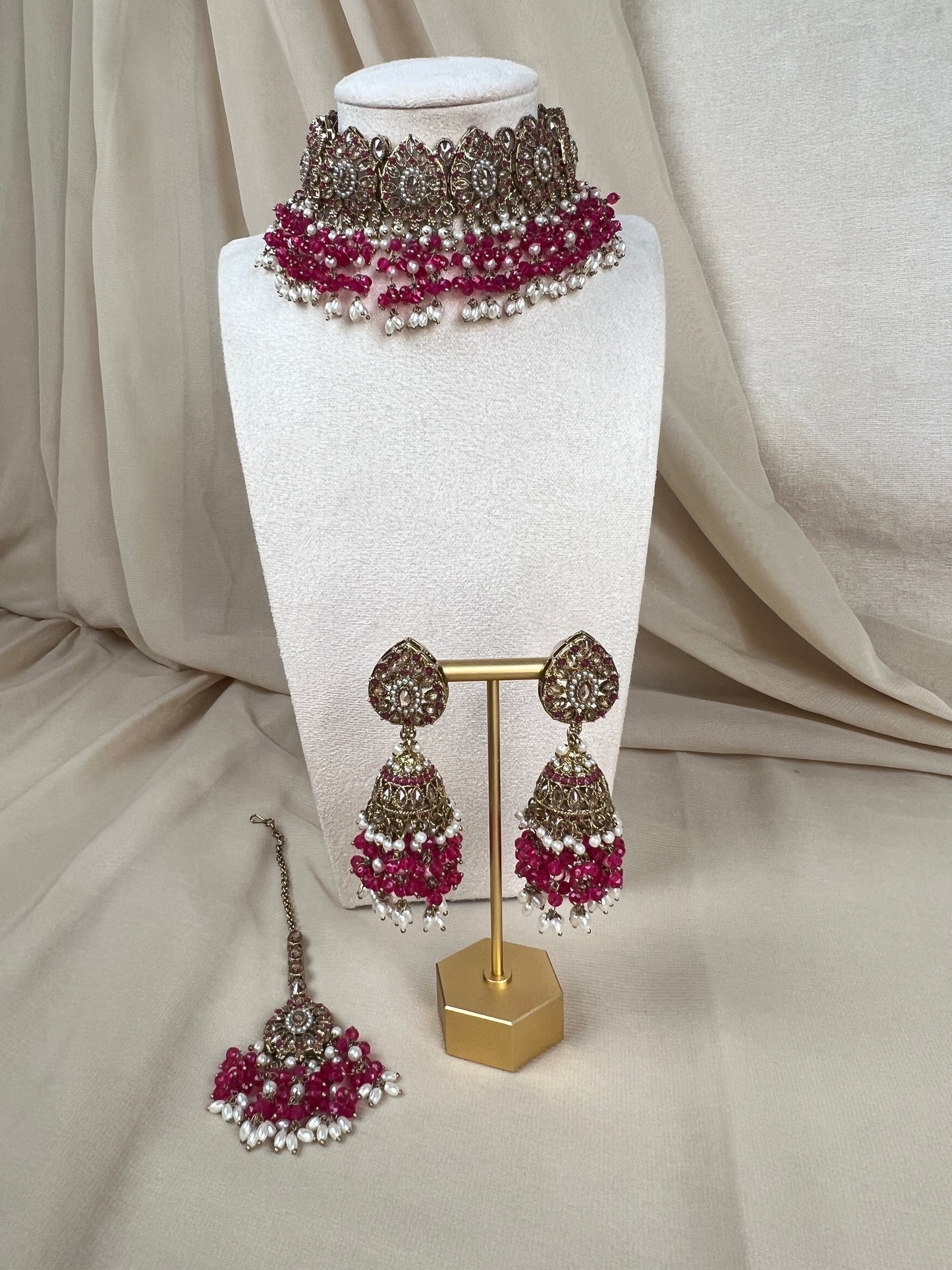 Nauratan Pearl Choker Set w/Jhumka Earrings