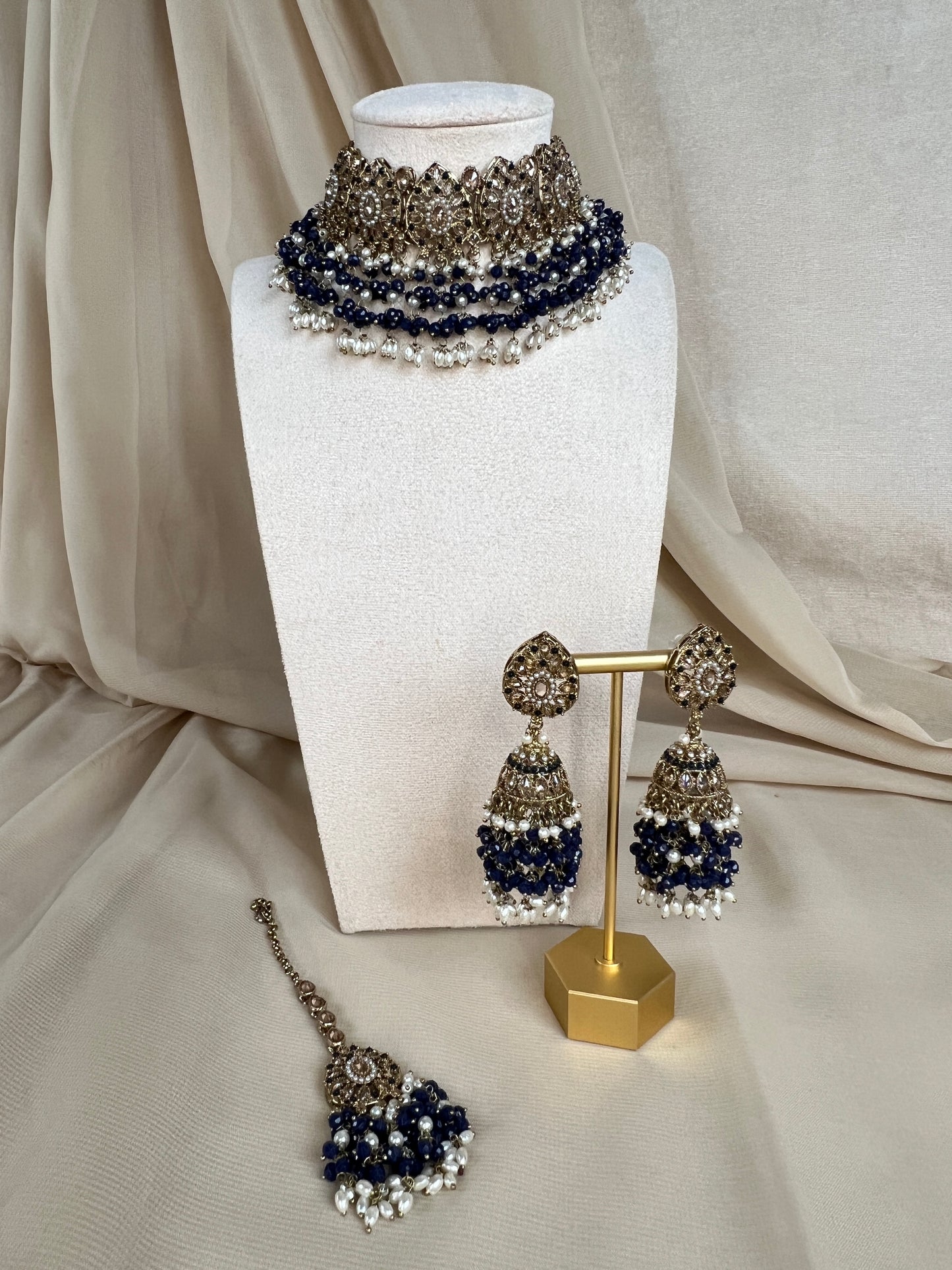 Nauratan Pearl Choker Set w/Jhumka Earrings